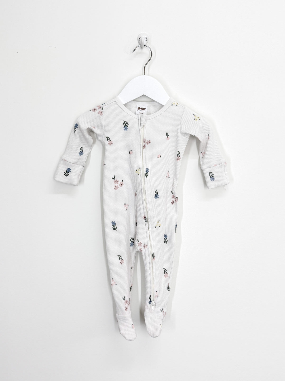 Cotton On Kids organic rib zipsuit (3-6m)