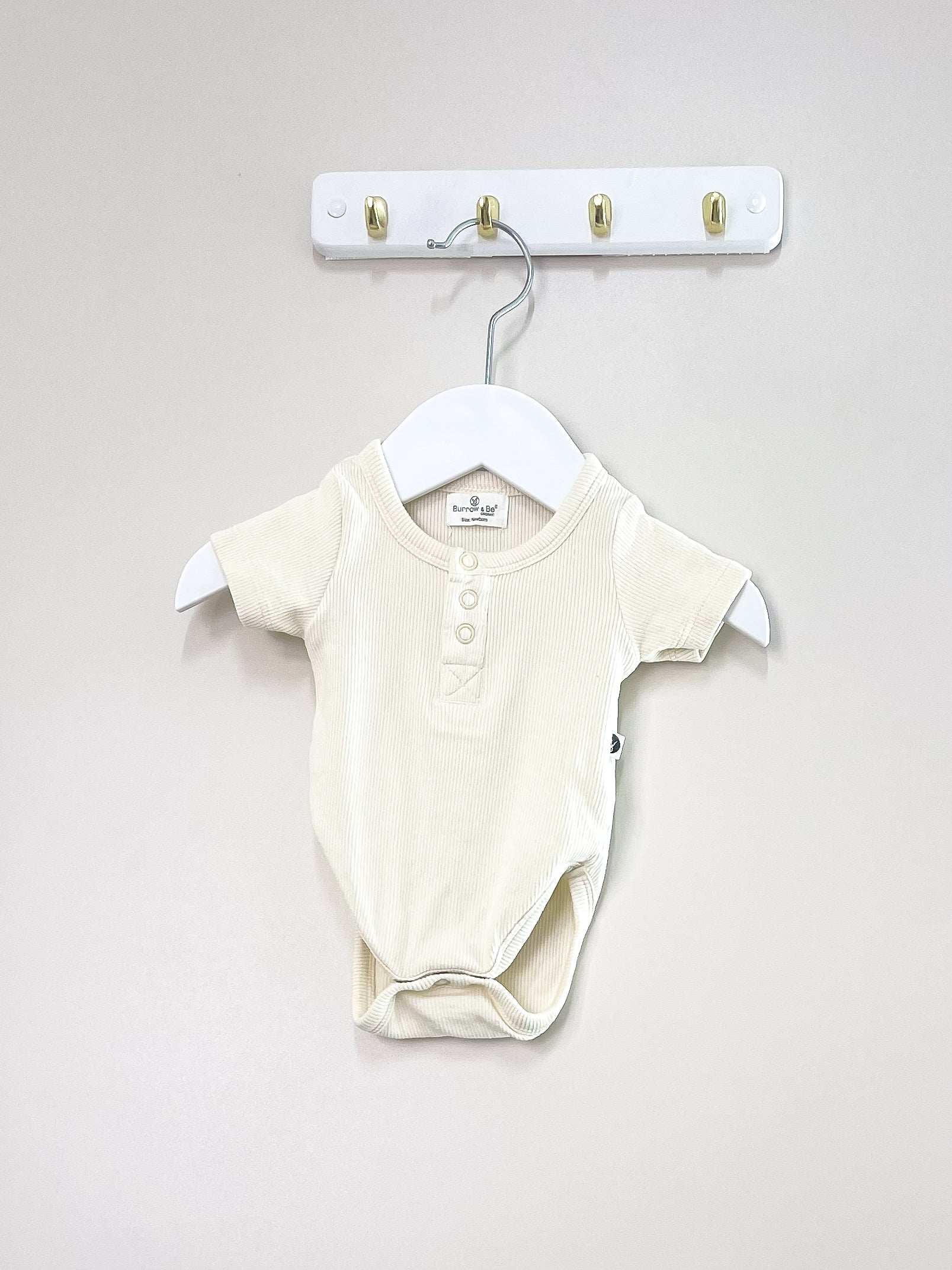 🎄 Burrow & Be organic ribbed bodysuit (newborn)