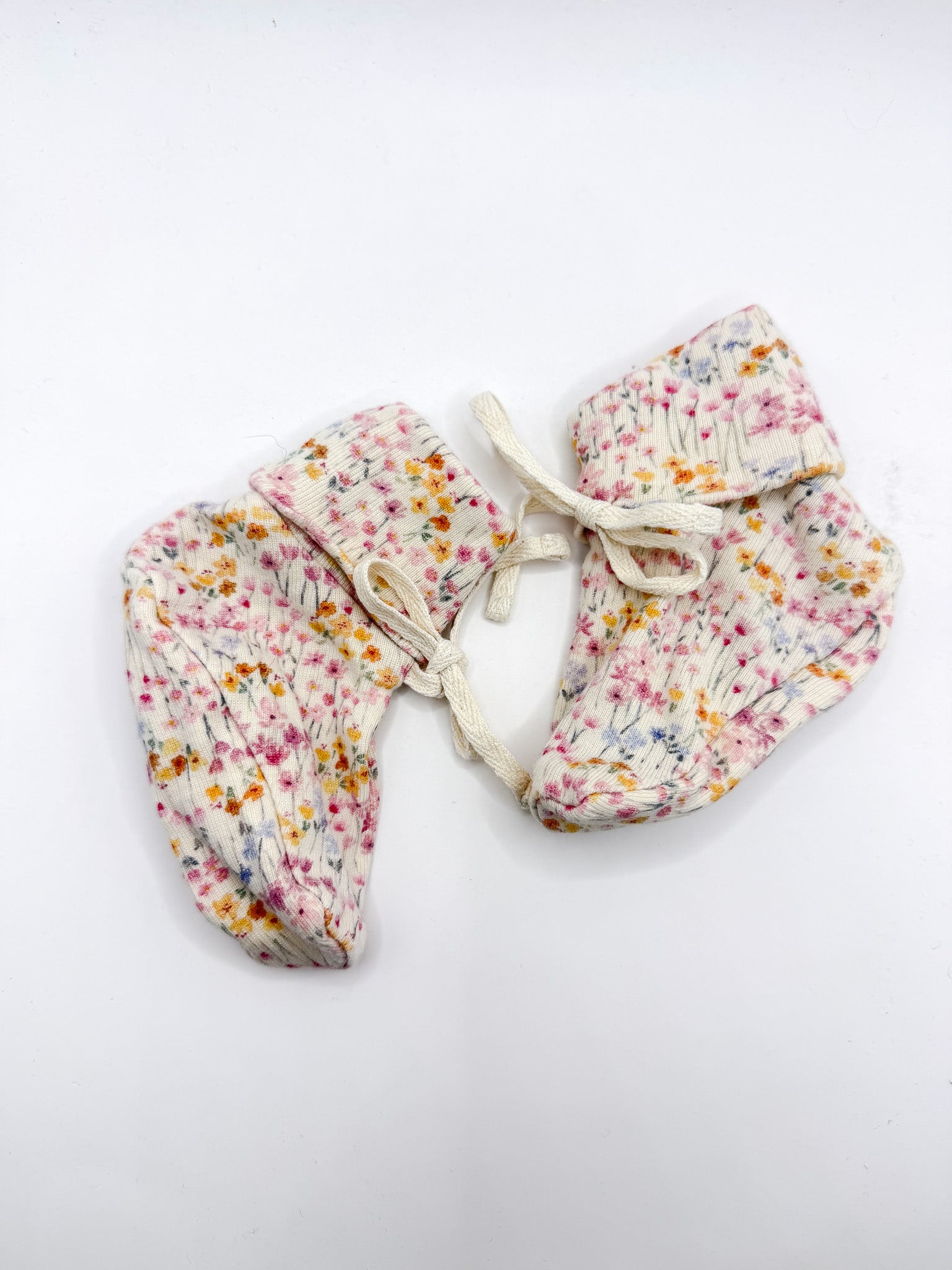 Nature Baby organic booties - wildflower (3-6m)