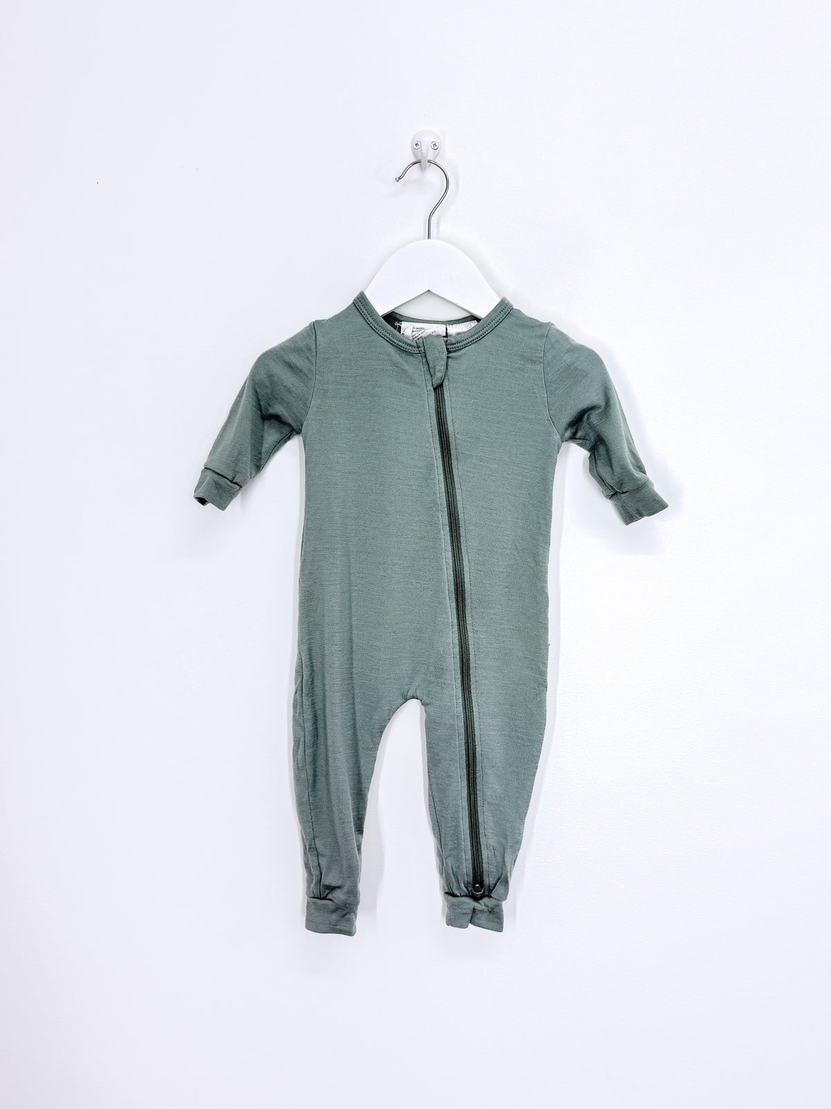 The Sleep Store merino zipsuit (3-6m)