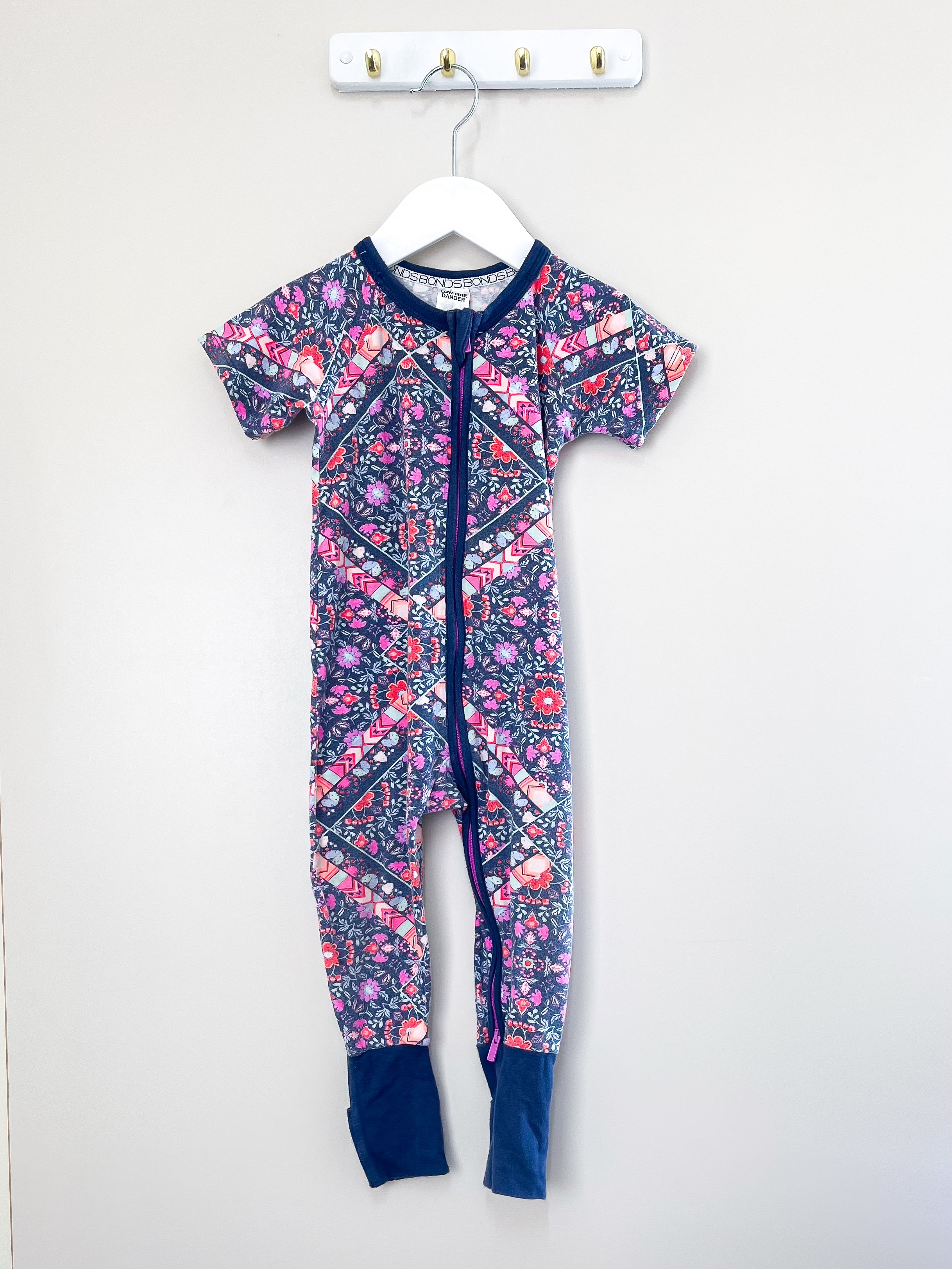 Bonds wondersuit (12-18m)