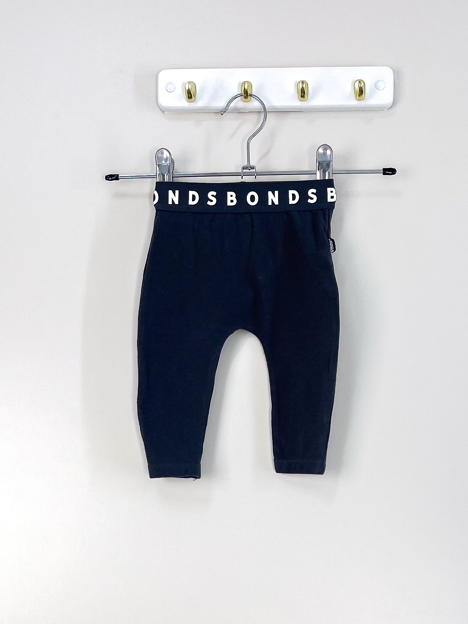 Bonds stretchies leggings - charcoal (0-3m)