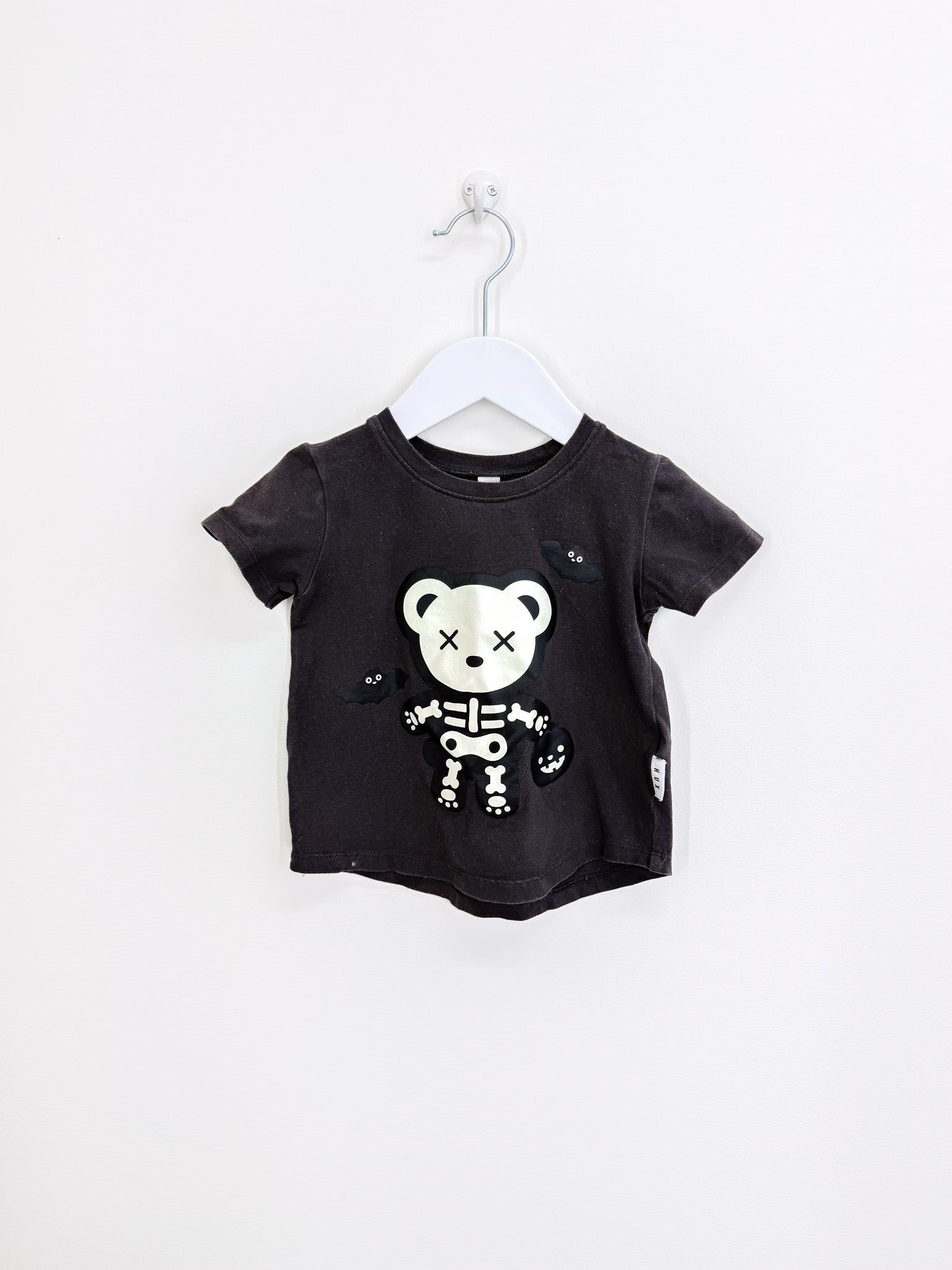 Hux organic glow in the dark bear tee (12-18m)