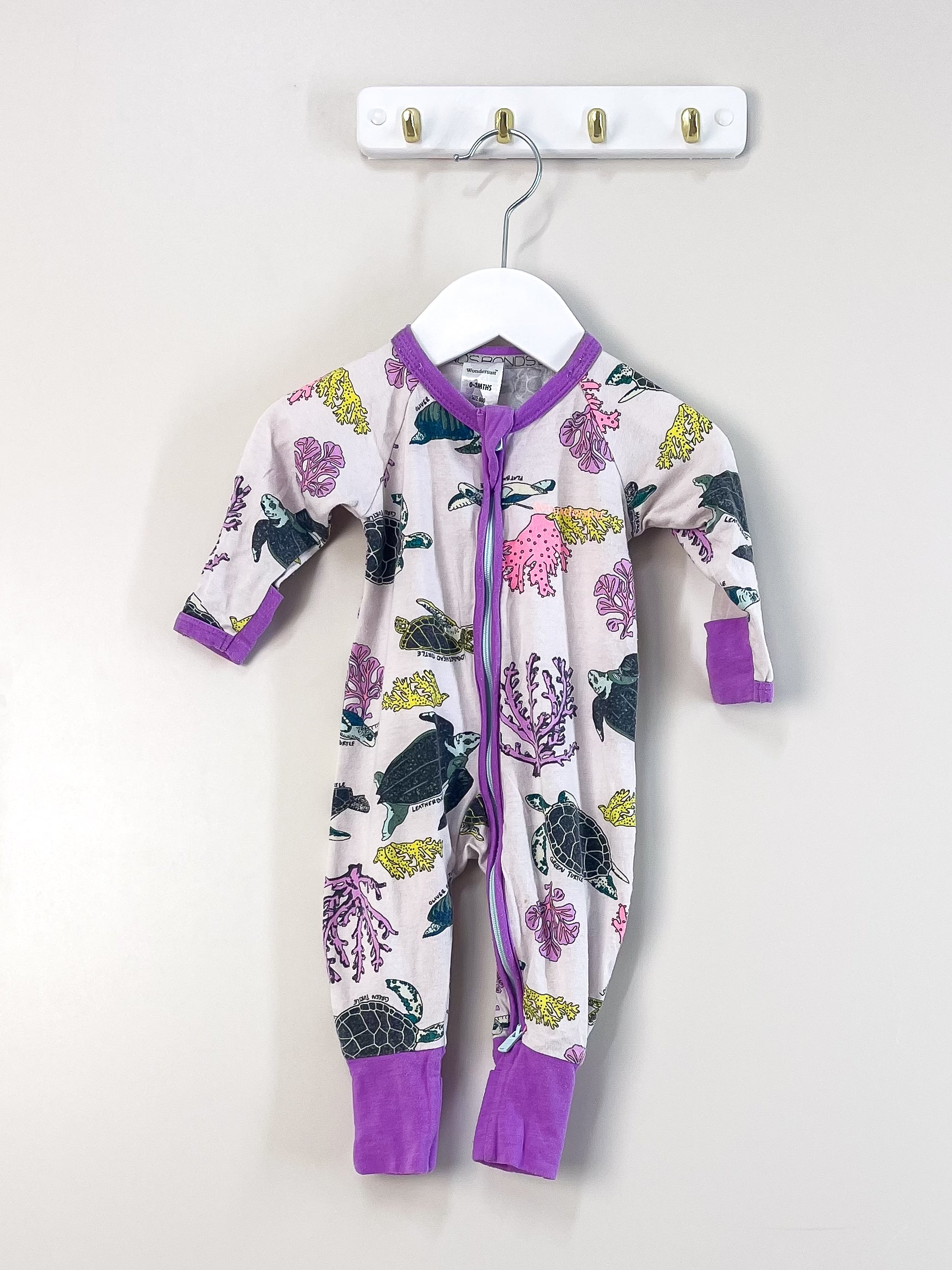 Bonds wondersuit - turtles (0-3m)