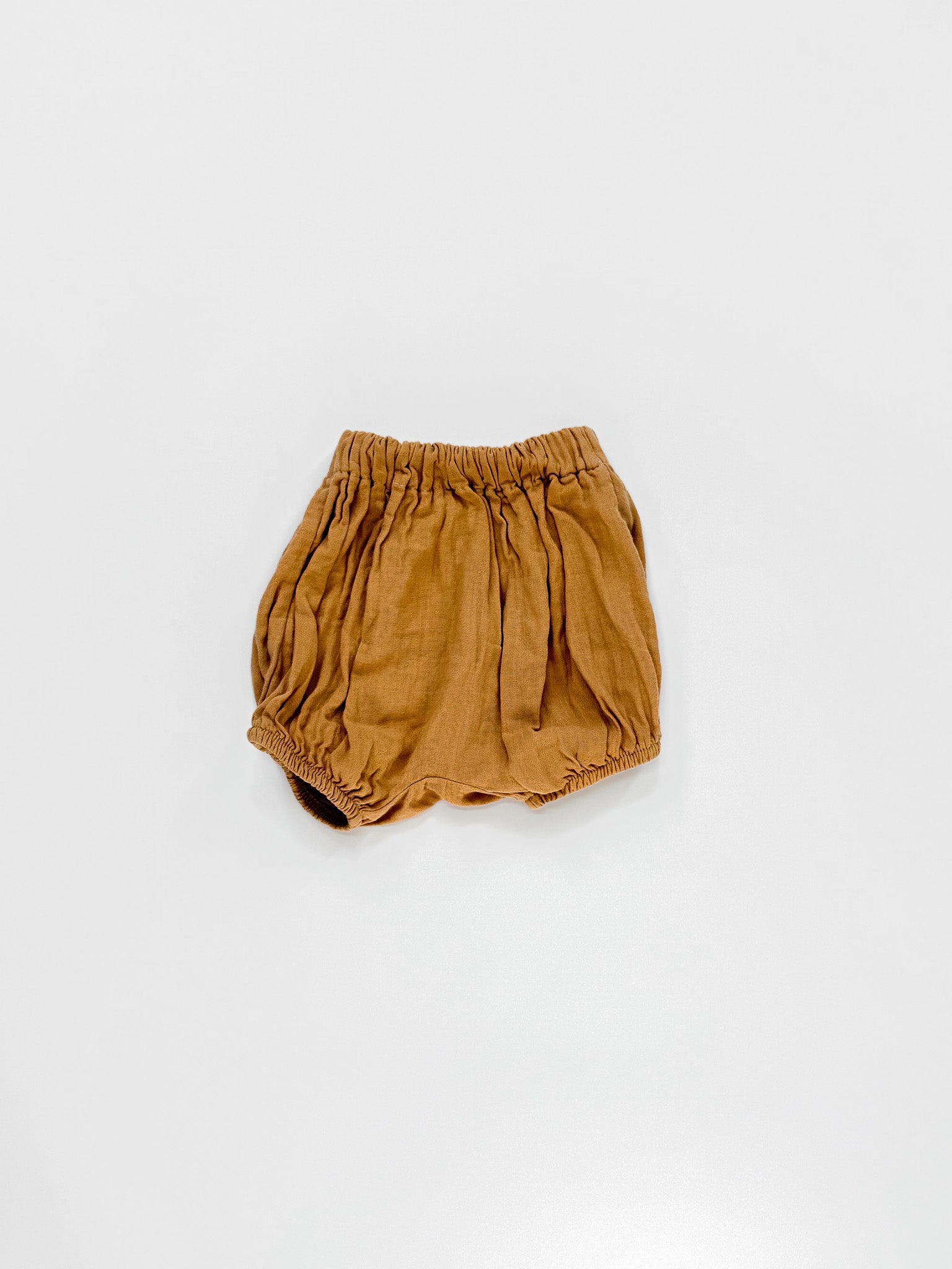 Little Bundle muslin bloomers (0-3m)