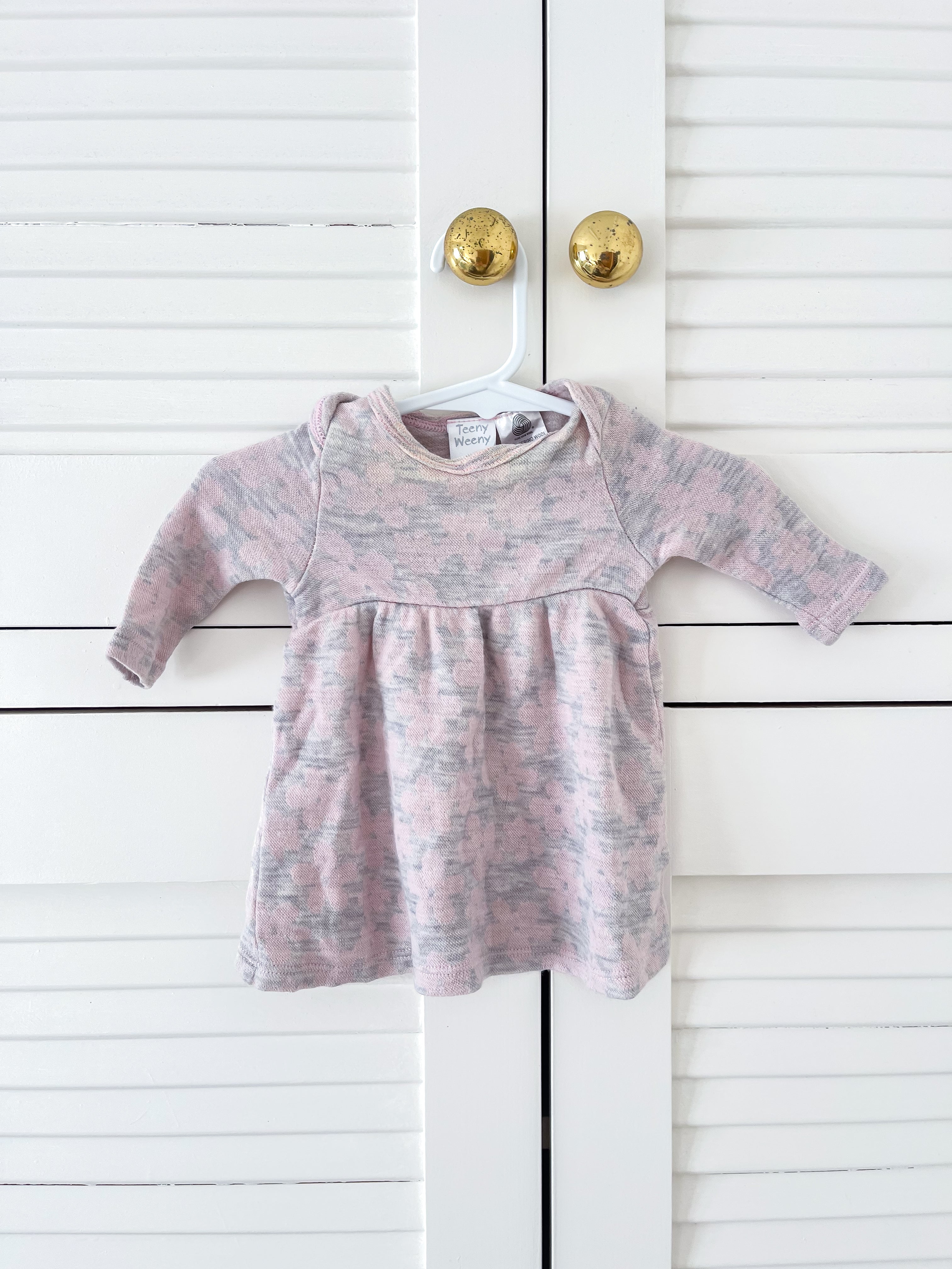 Teeny Weeny merino dress - grey pink flower (newborn)