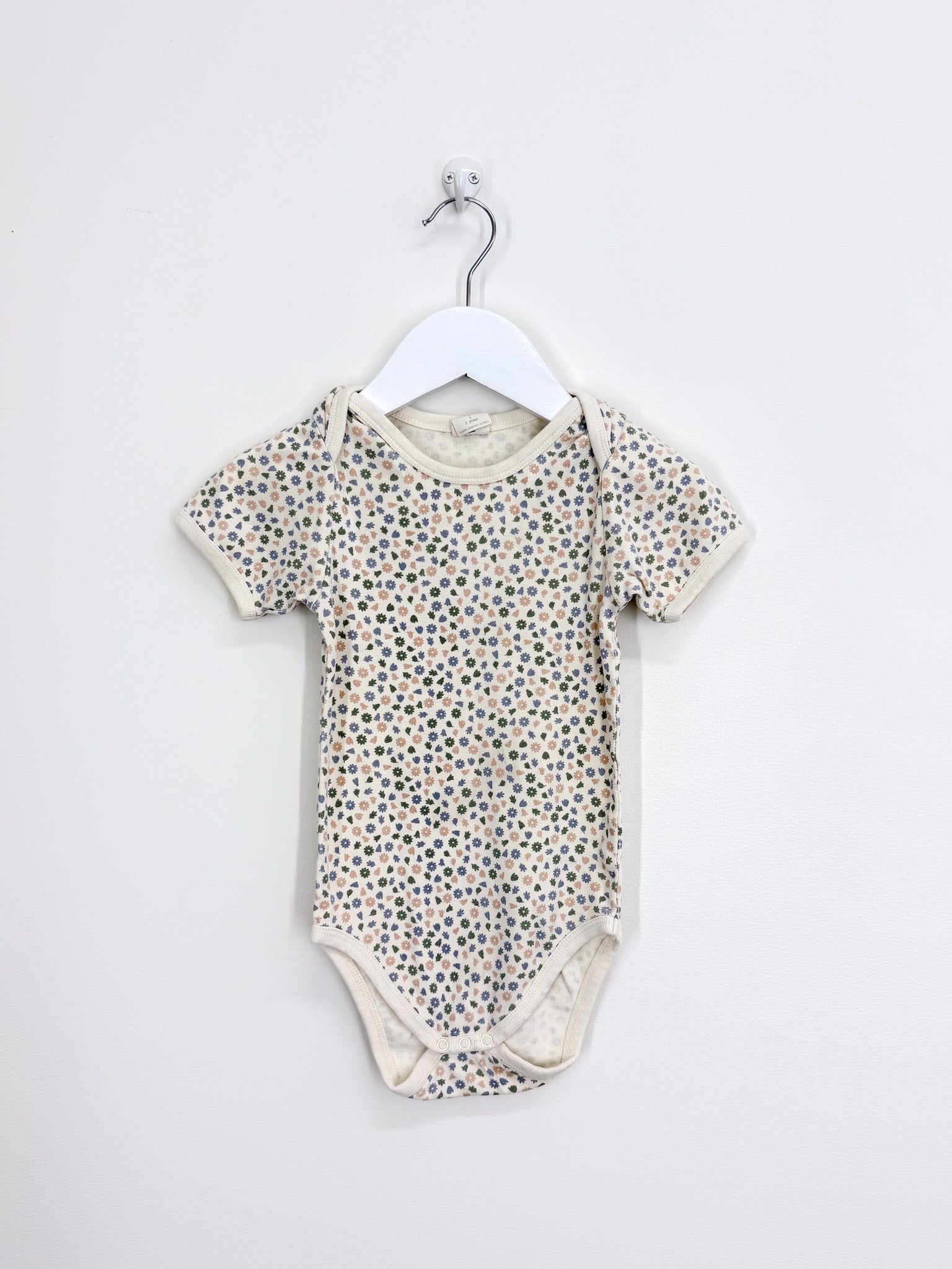 Nature Baby organic bodysuit - chamomile blooms (1y)