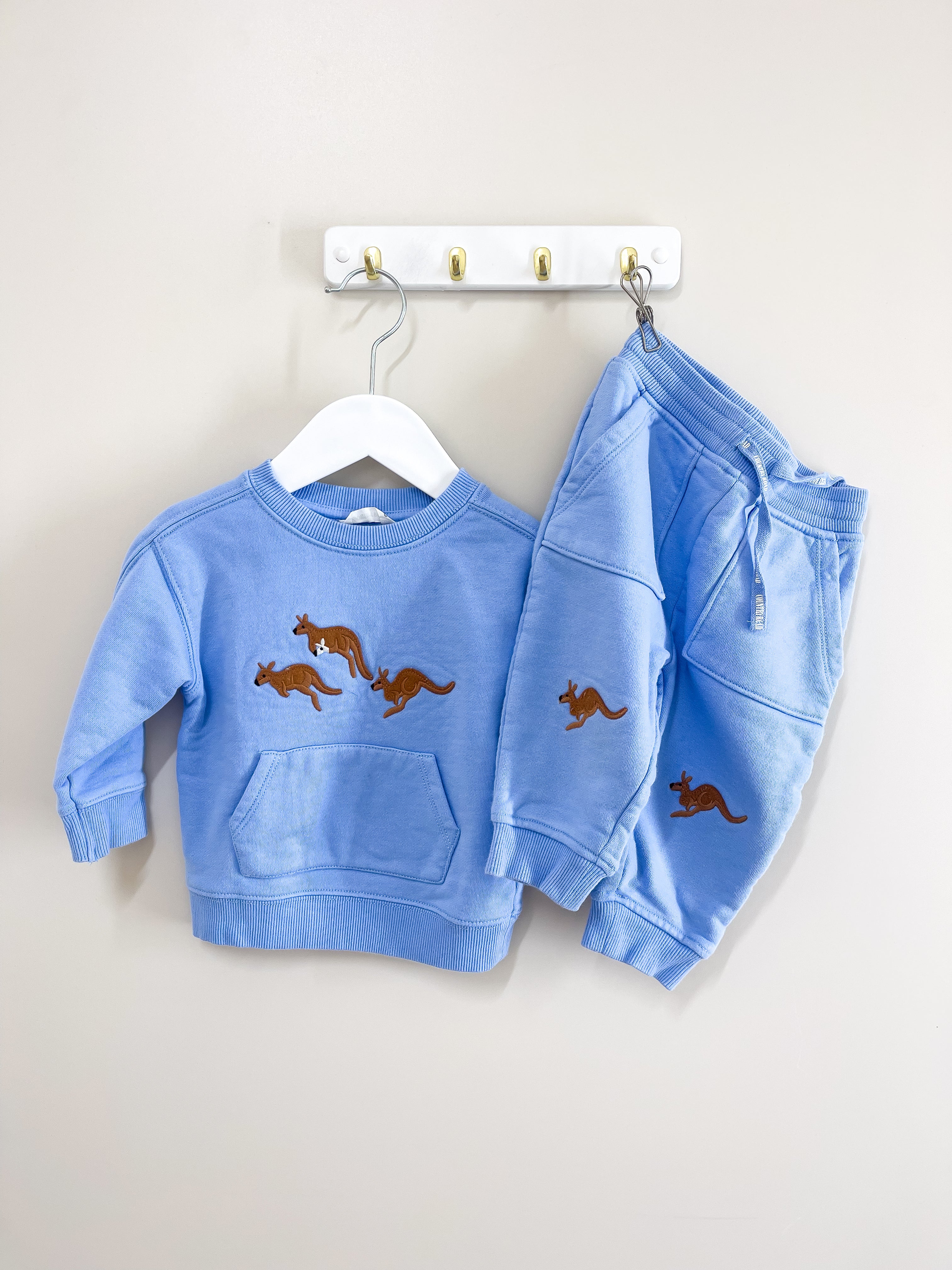 Country Road tracksuit set - kangaroos (12-18m)