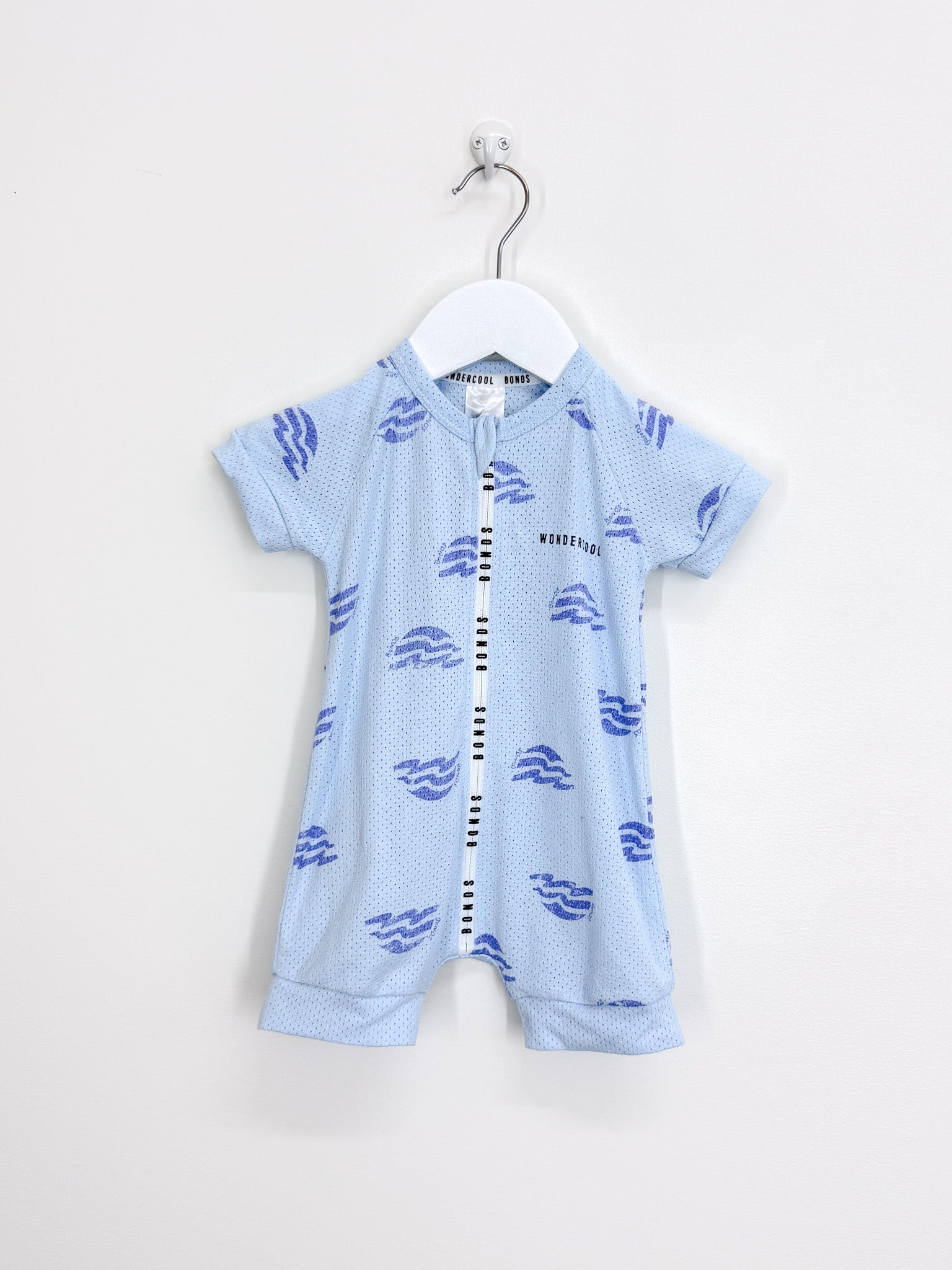 Bonds wondercool wondersuit (3-6m)