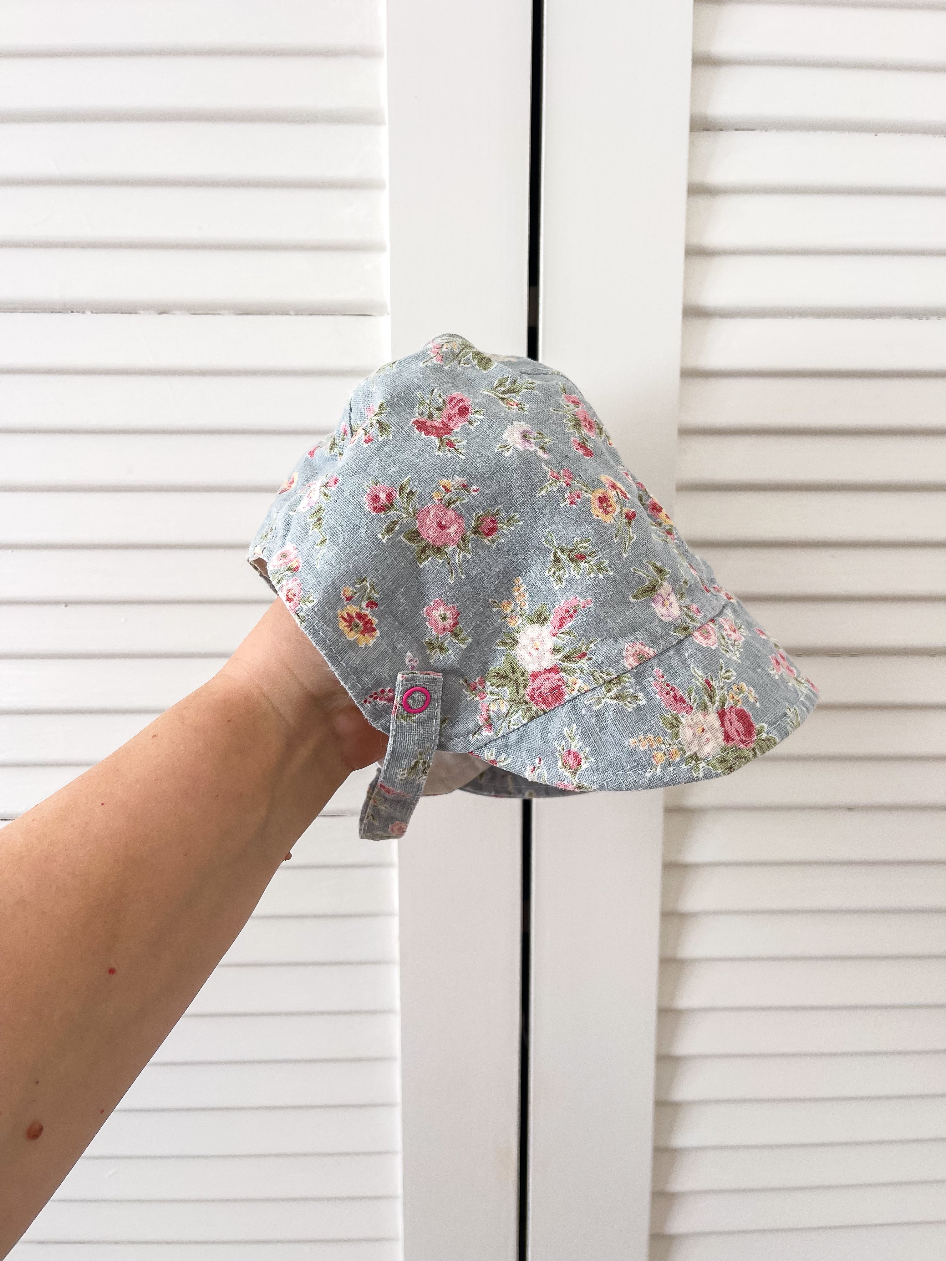 Buck & Baa linen bonnet (12m)