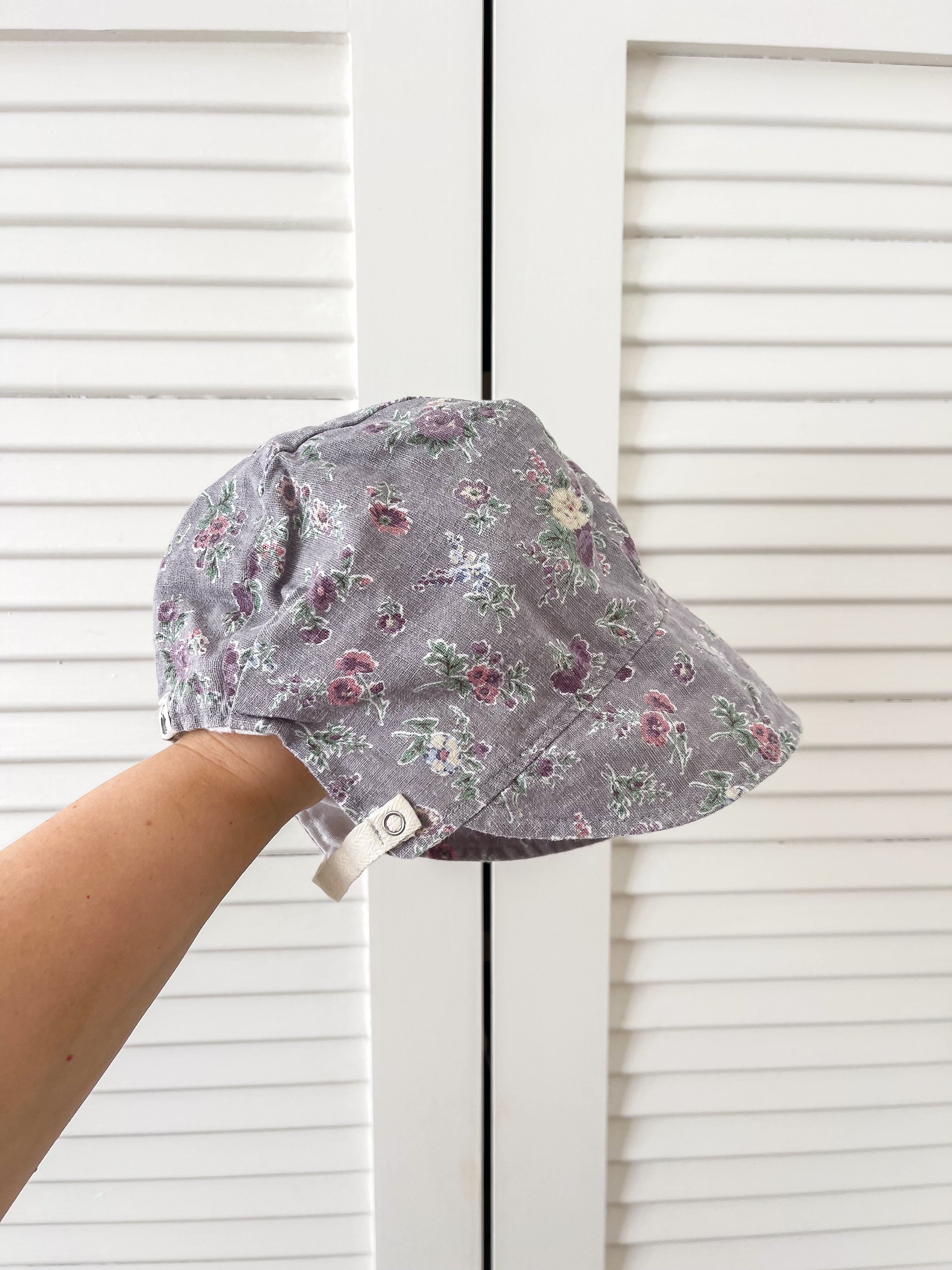 Buck & Baa linen bonnet (12m)