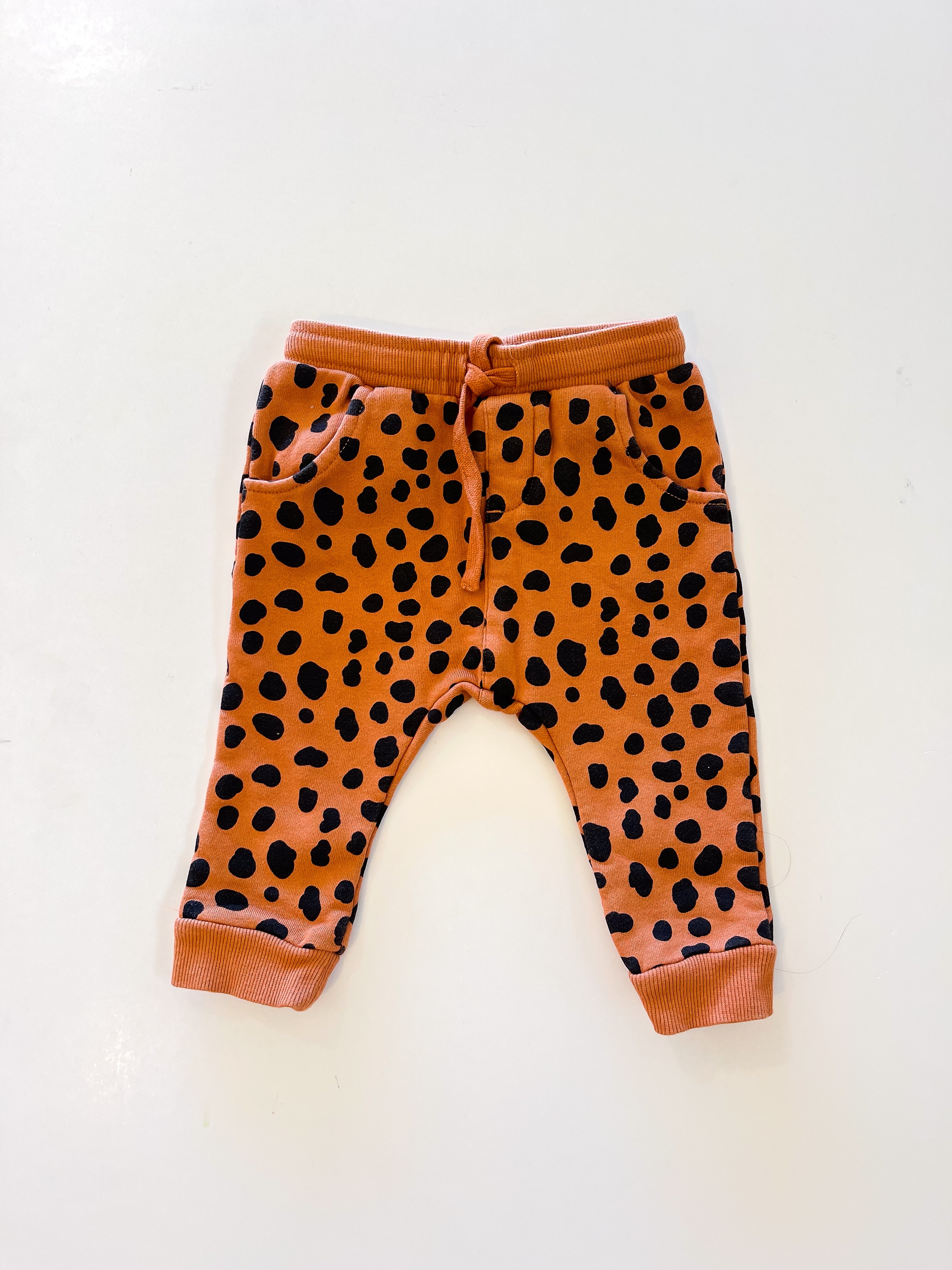 Teeny Weeny fleece trackies (6-12m)