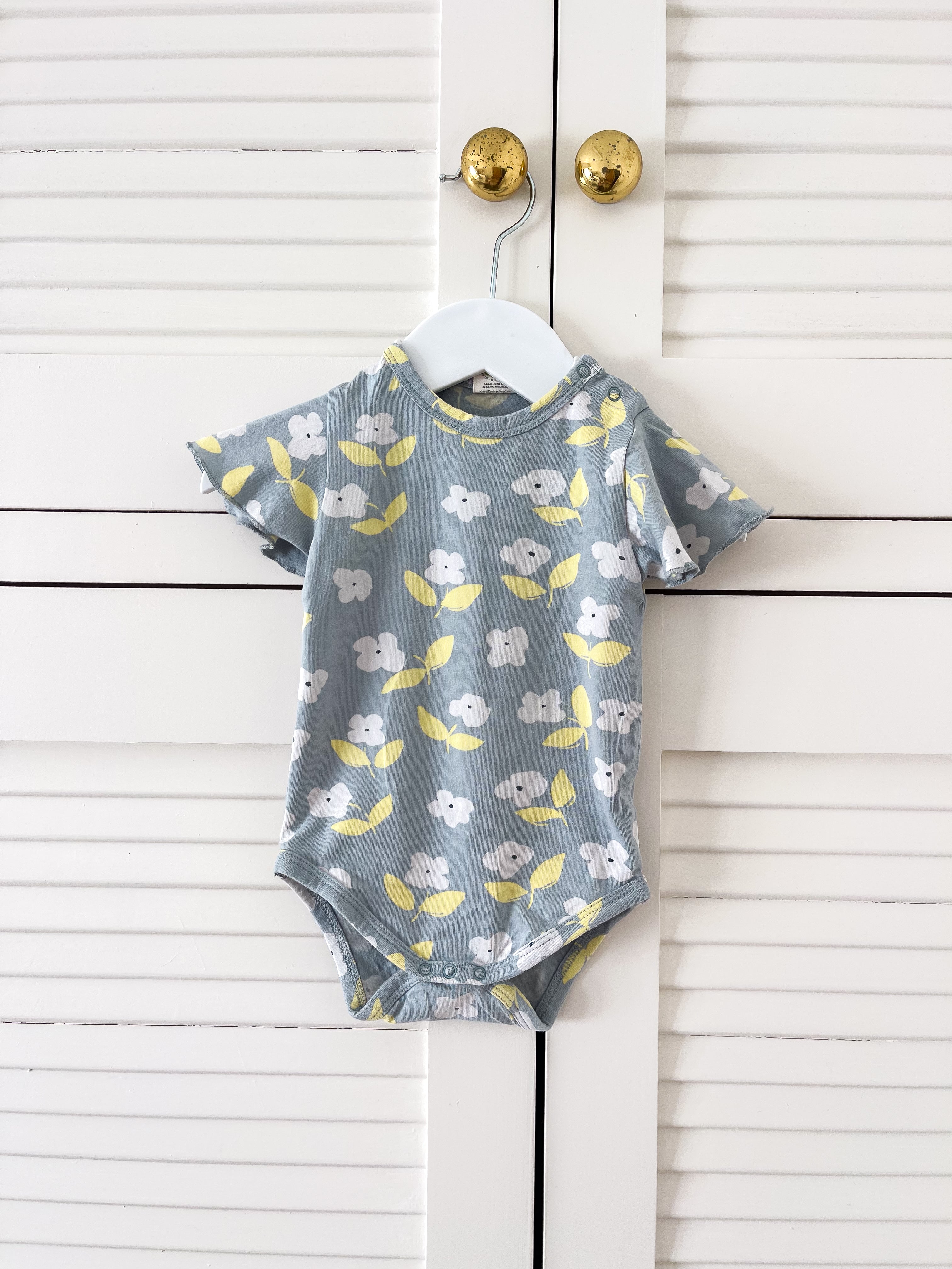 Nature Baby organic petal suit (3-6m)
