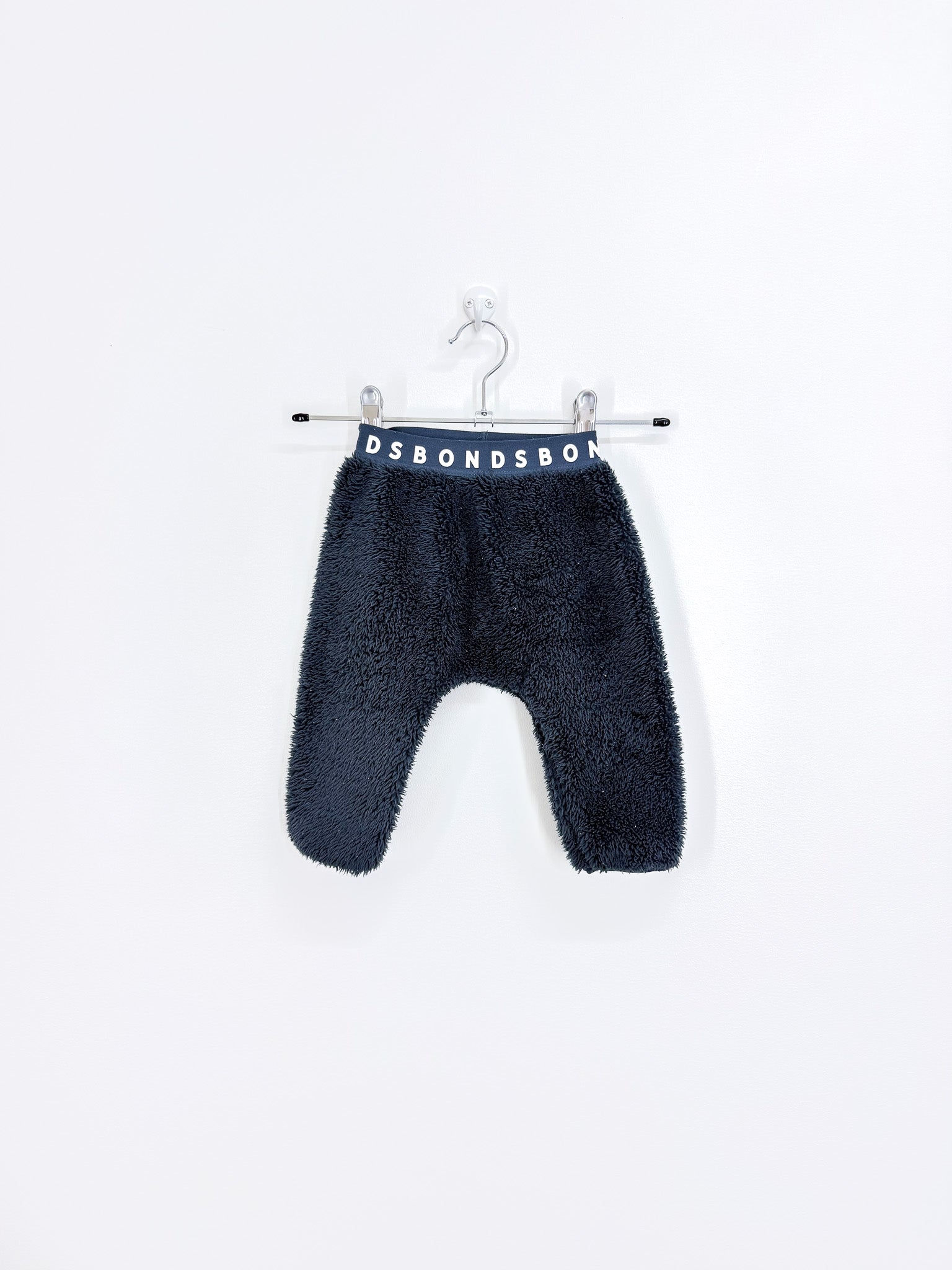 Bonds fluffy pants (3-6m)