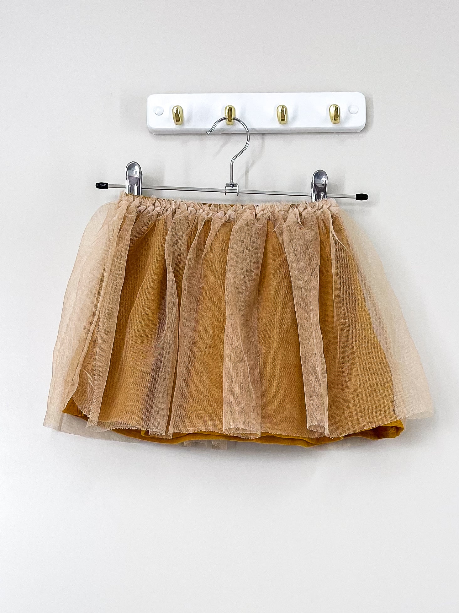🎄 Zara gold tulle skirt (12-18m)