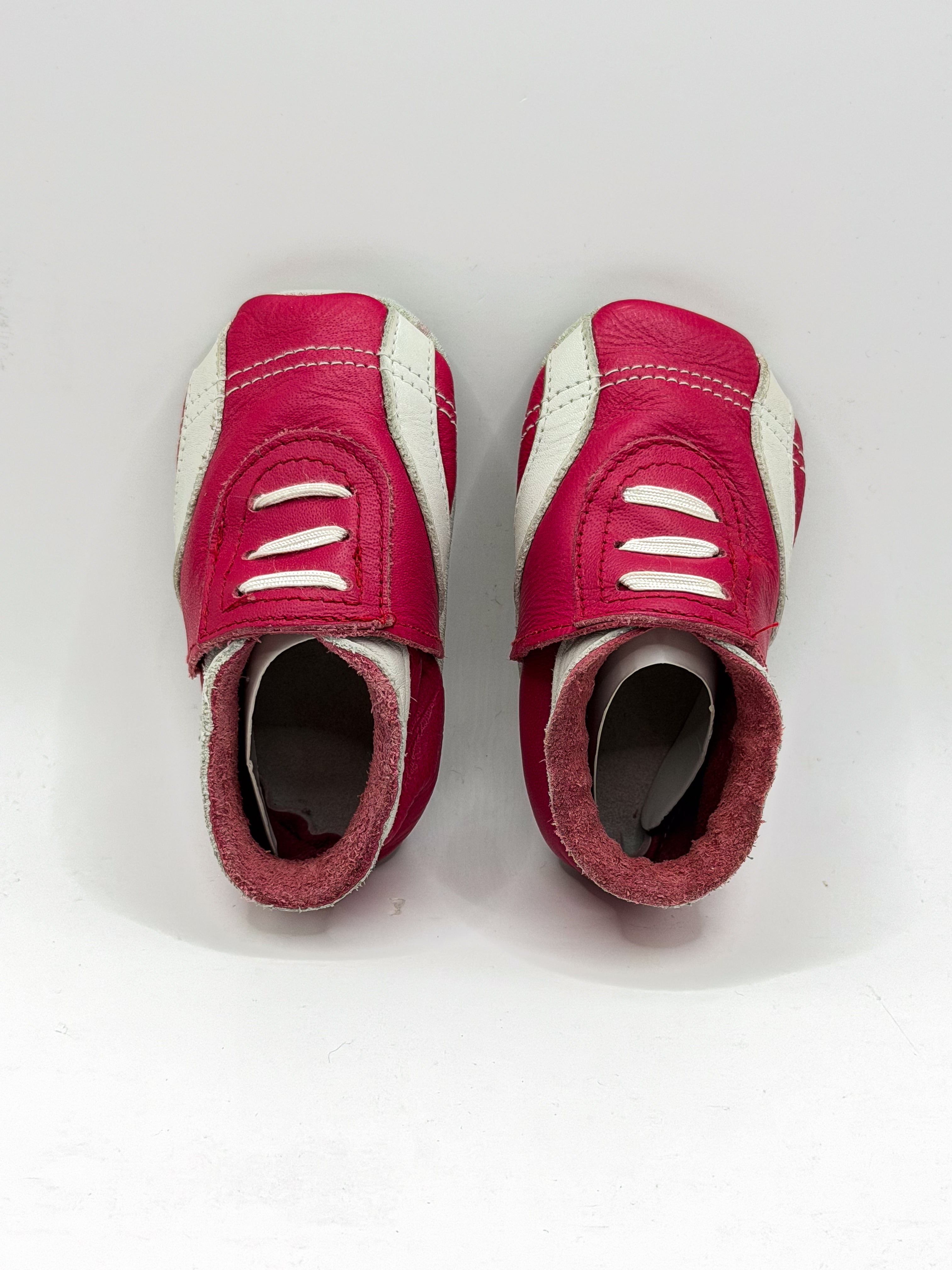 Bobux soft sole shoes (16-17EU)
