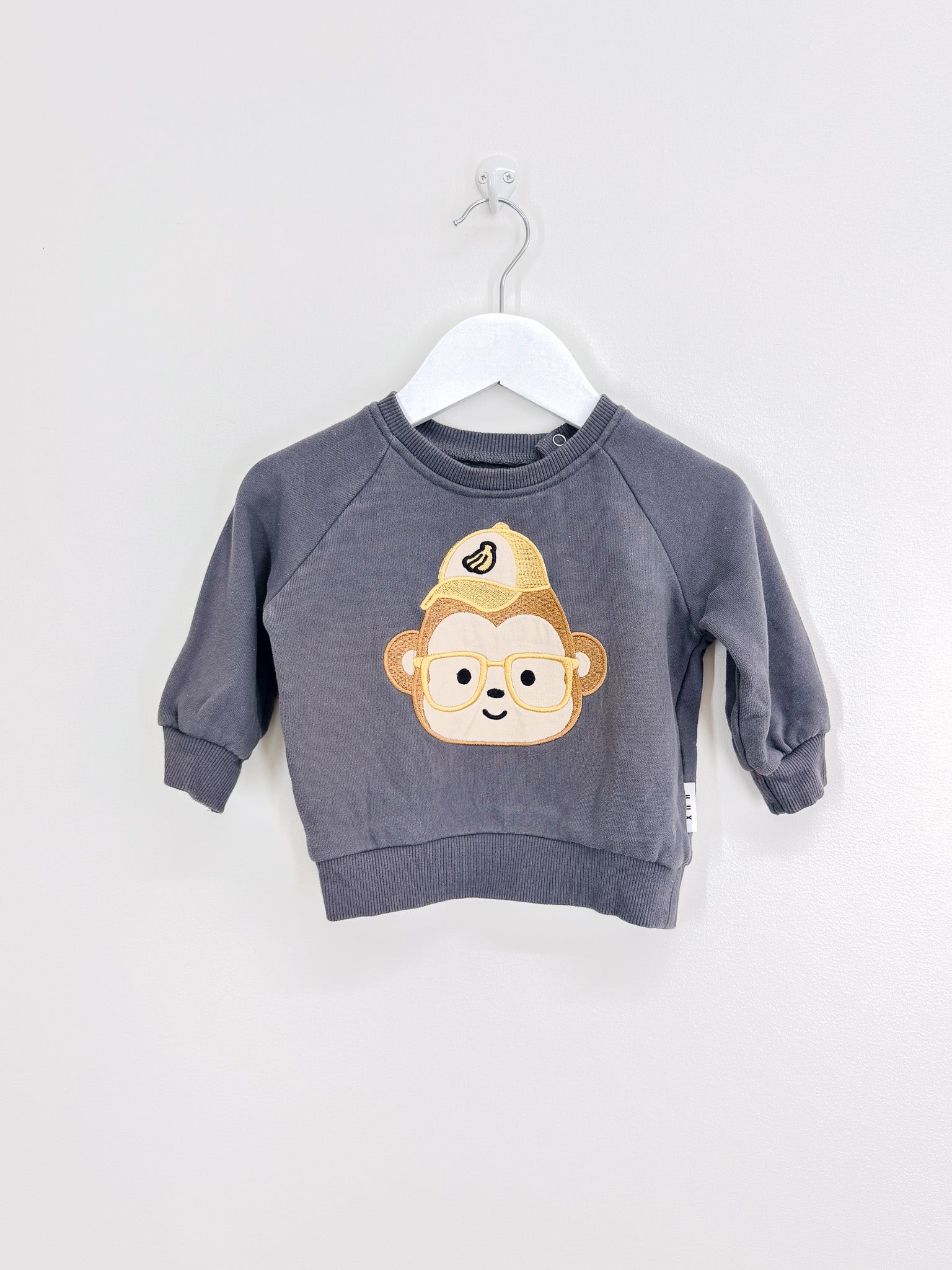 Hux organic monkey sweatshirt (6-12m)