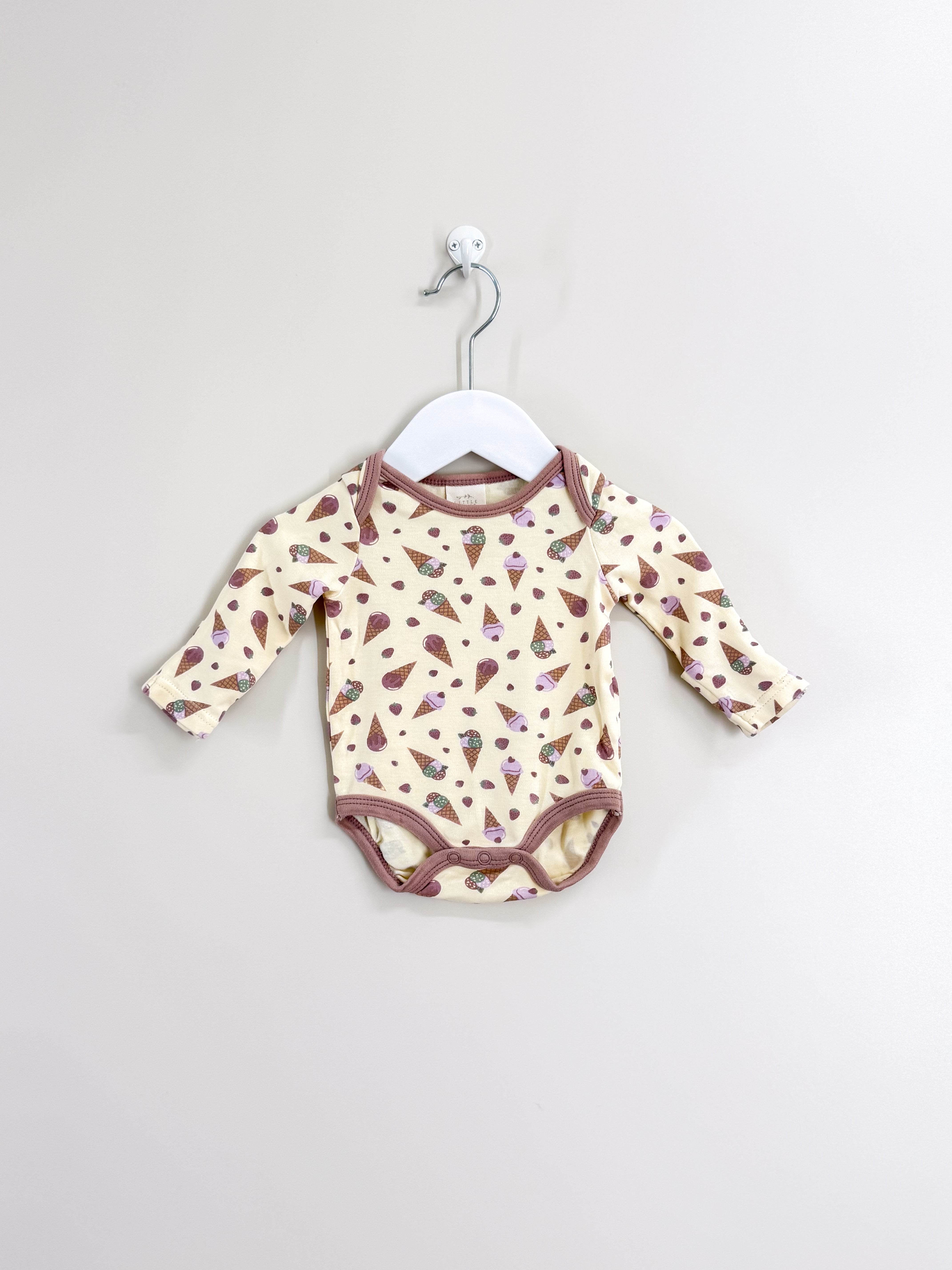 Little Bundle icecream bodysuit (0-3m)
