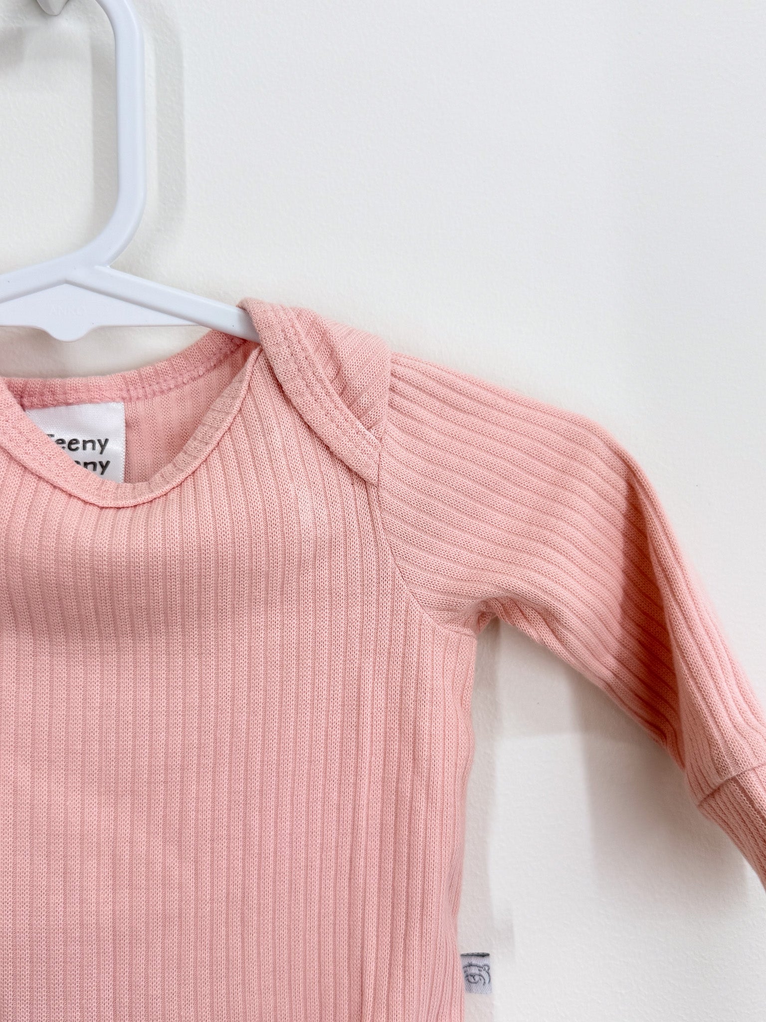 Teeny Weeny rib bodysuit (newborn) - SECONDS