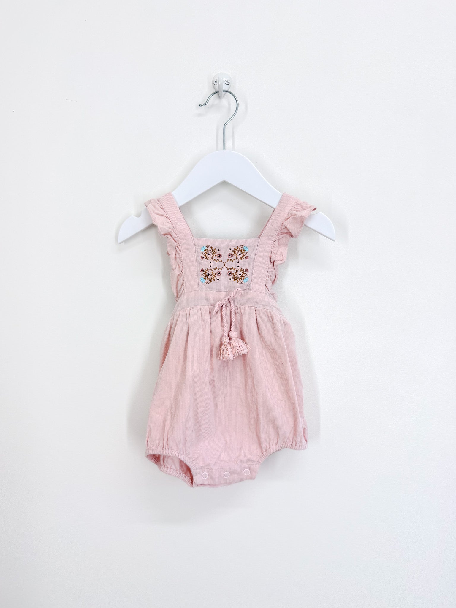 Teeny Weeny pincord romper (3-6m)