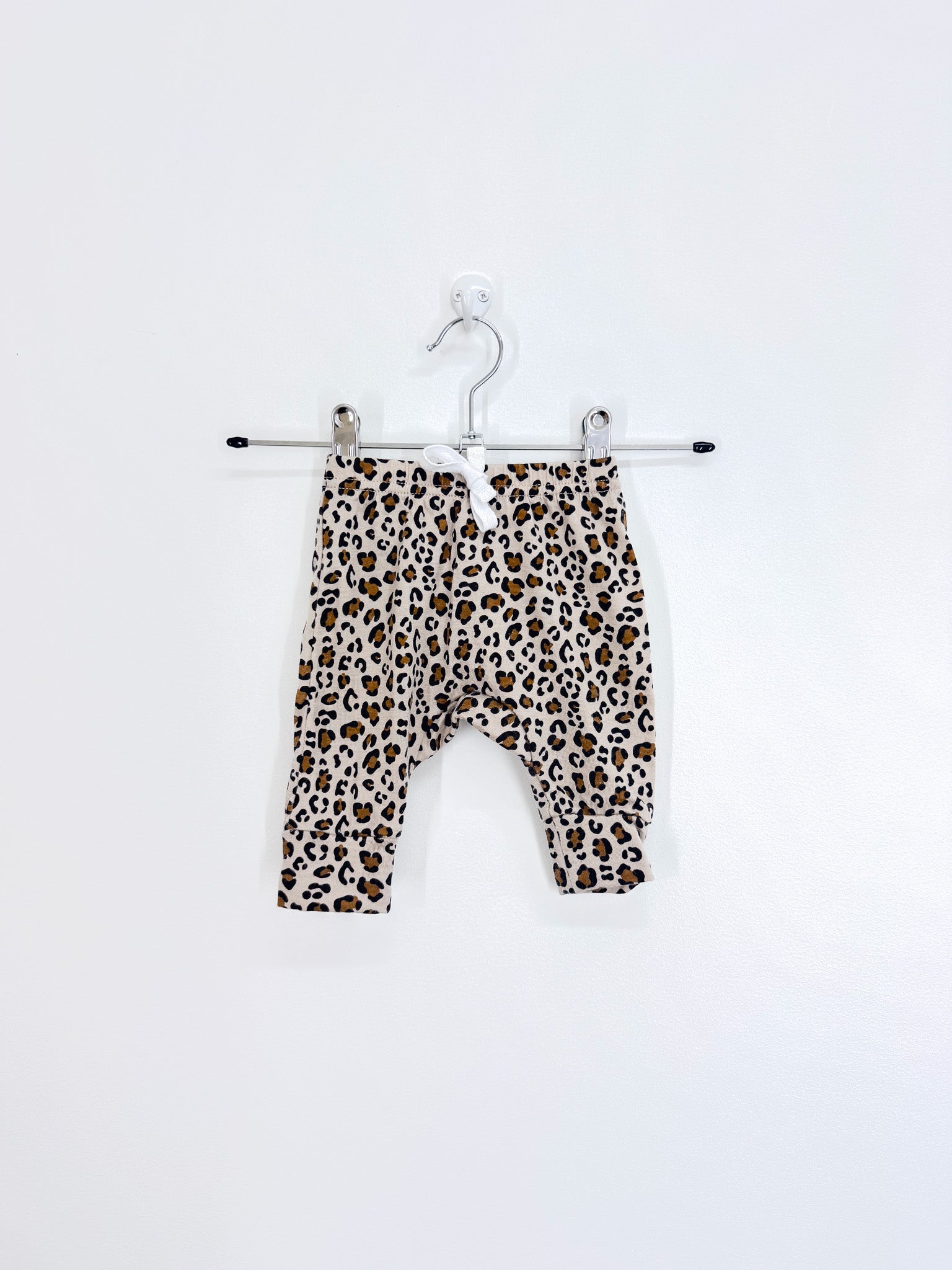 Teeny Weeny merino slouch leggings - leopard (newborn)