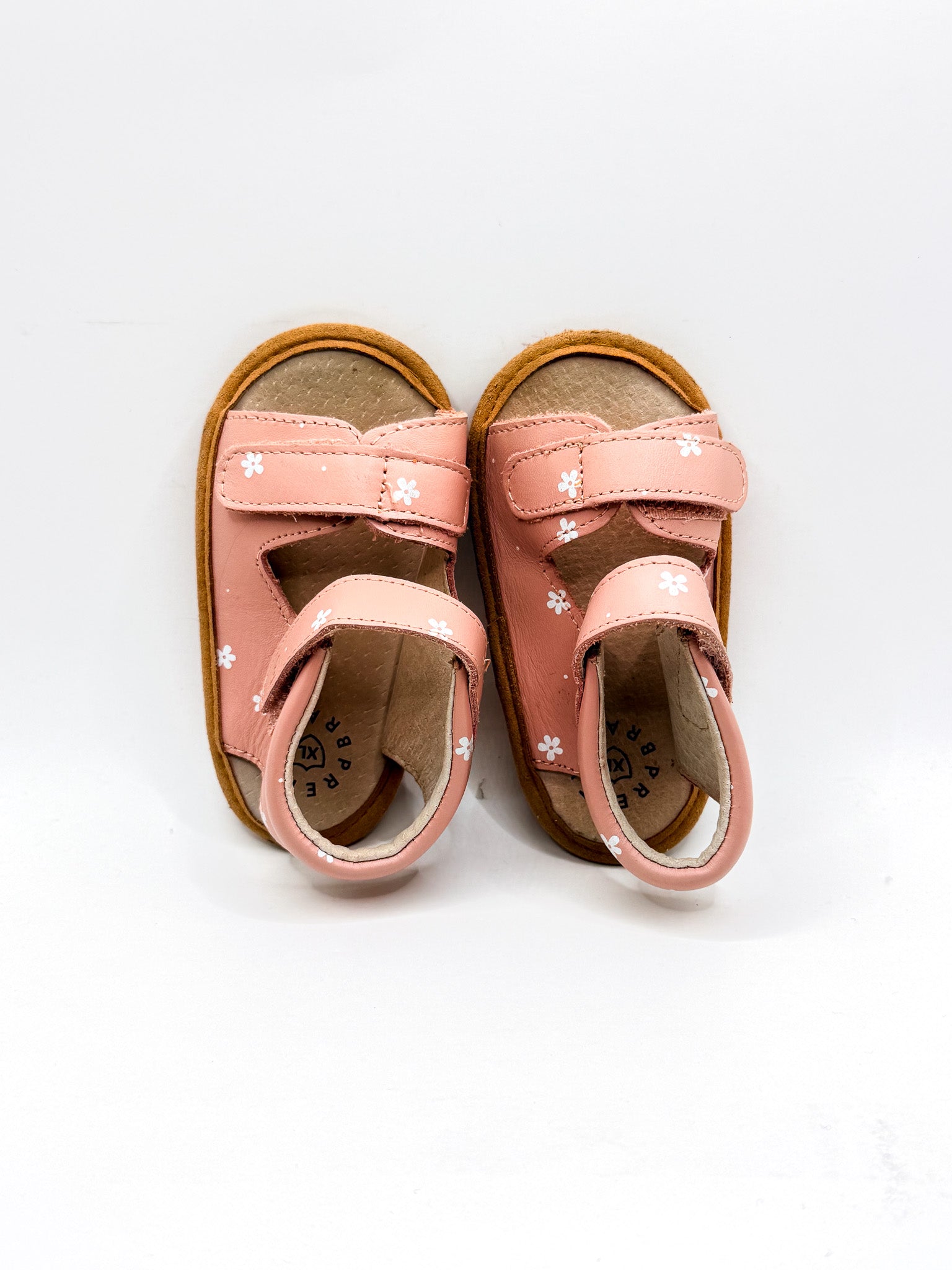 BNWOT Pretty Brave daisy wilder sandal (21EU)