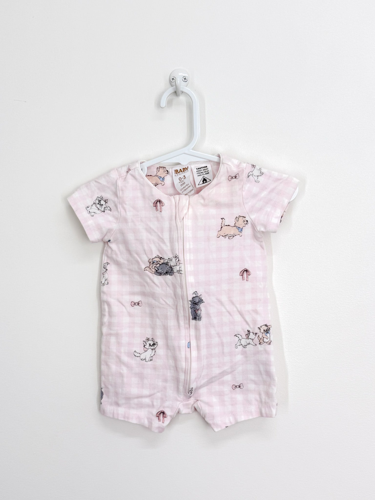 Cotton On Kids x Aristocats shortie zipsuit (0-3m) - SECONDS