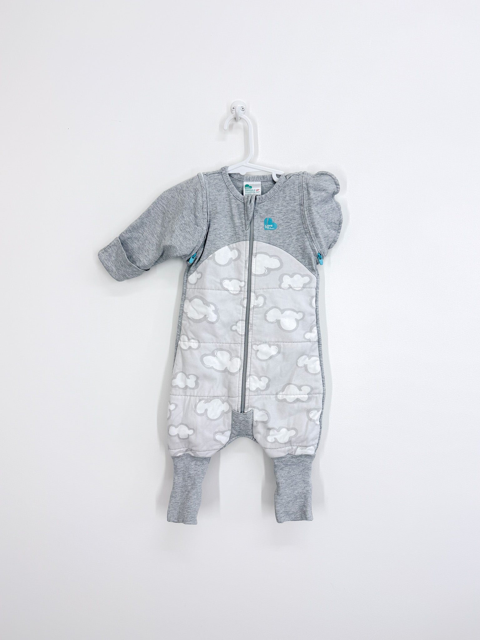 Love To Dream swaddle up transition suit 2.5 tog (med)