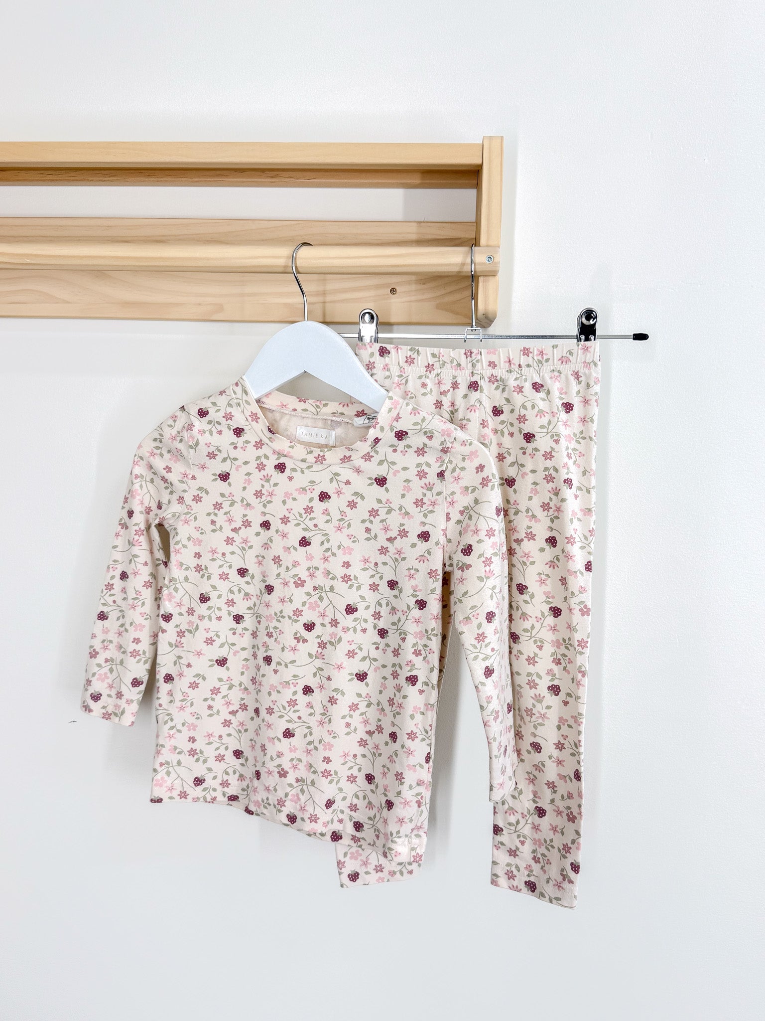 Jamie Kay organic atlas PJ set (3y)