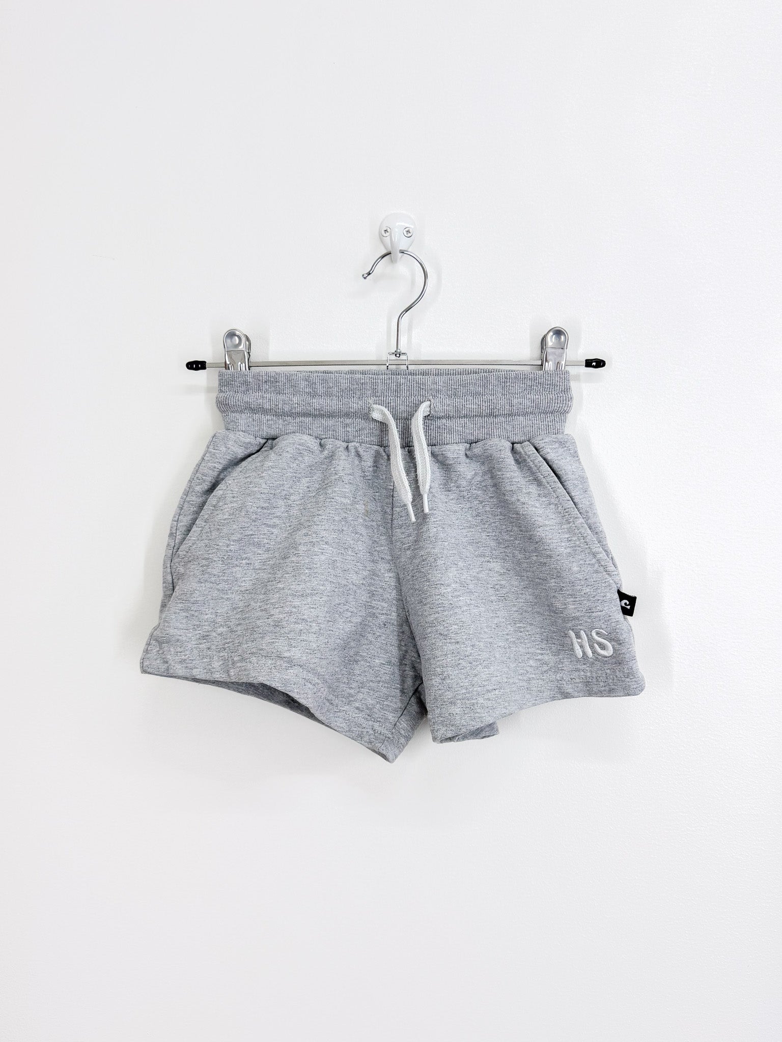 Hello Stranger drawstring shorts (4y) - SECONDS