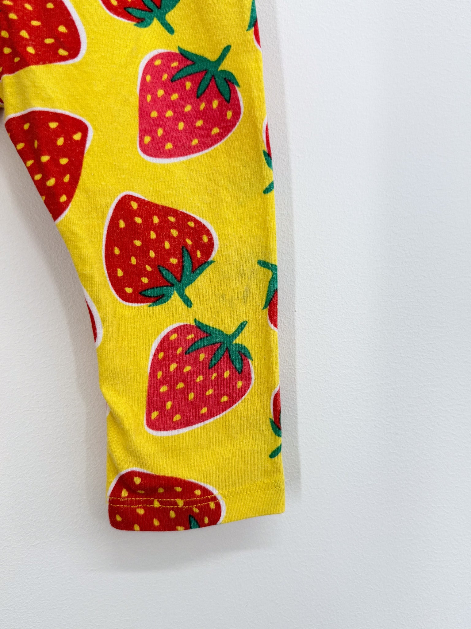 Frugi organic strawberry leggings (6-9m) - SECONDS