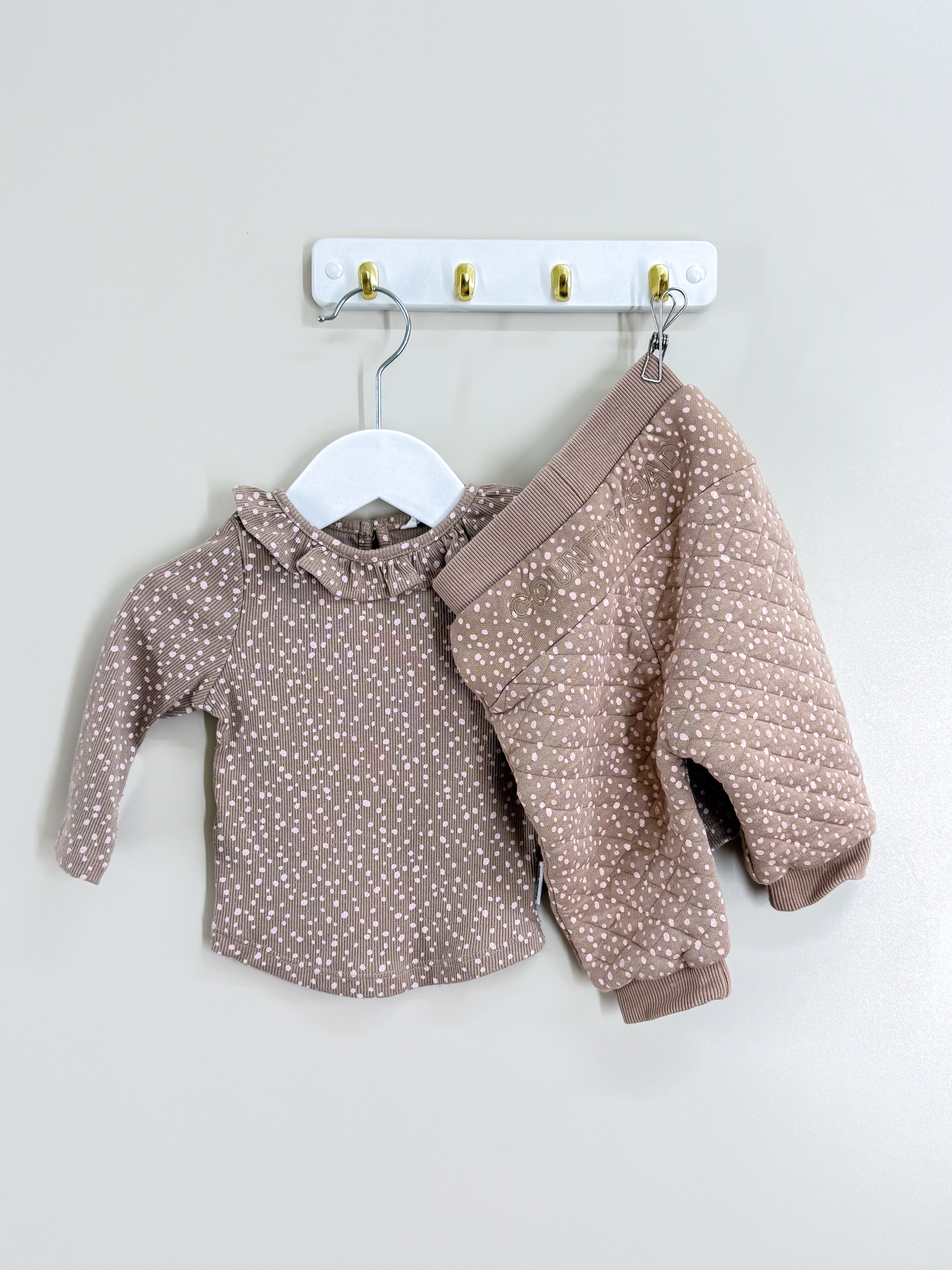 Country Road spotty tee + trackies set (3-6m)