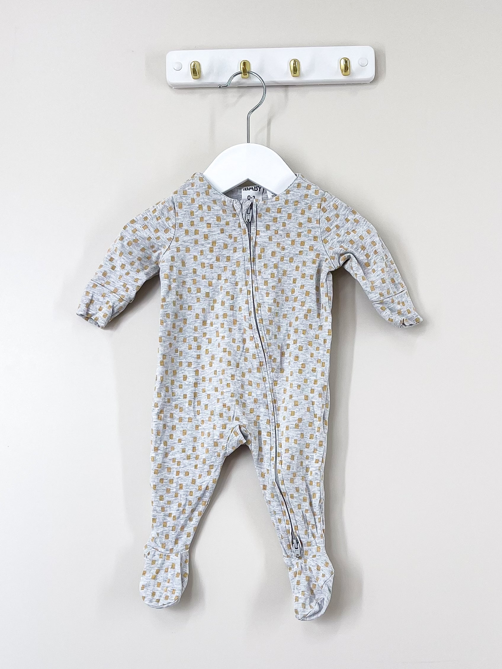Cotton On Kids zip onesie (0-3m)