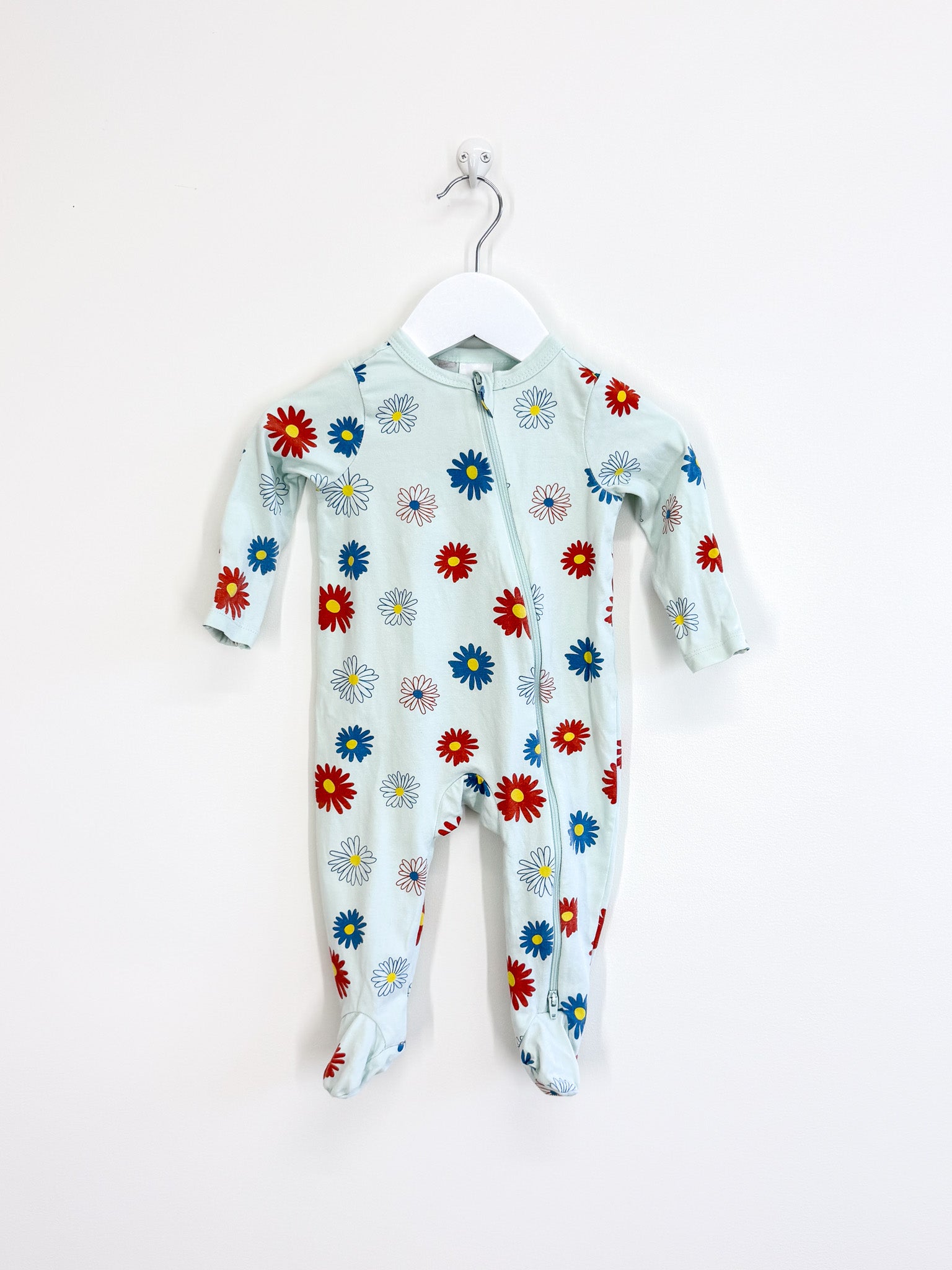 Teeny Weeny mint daisy zipsuit (3-6m)