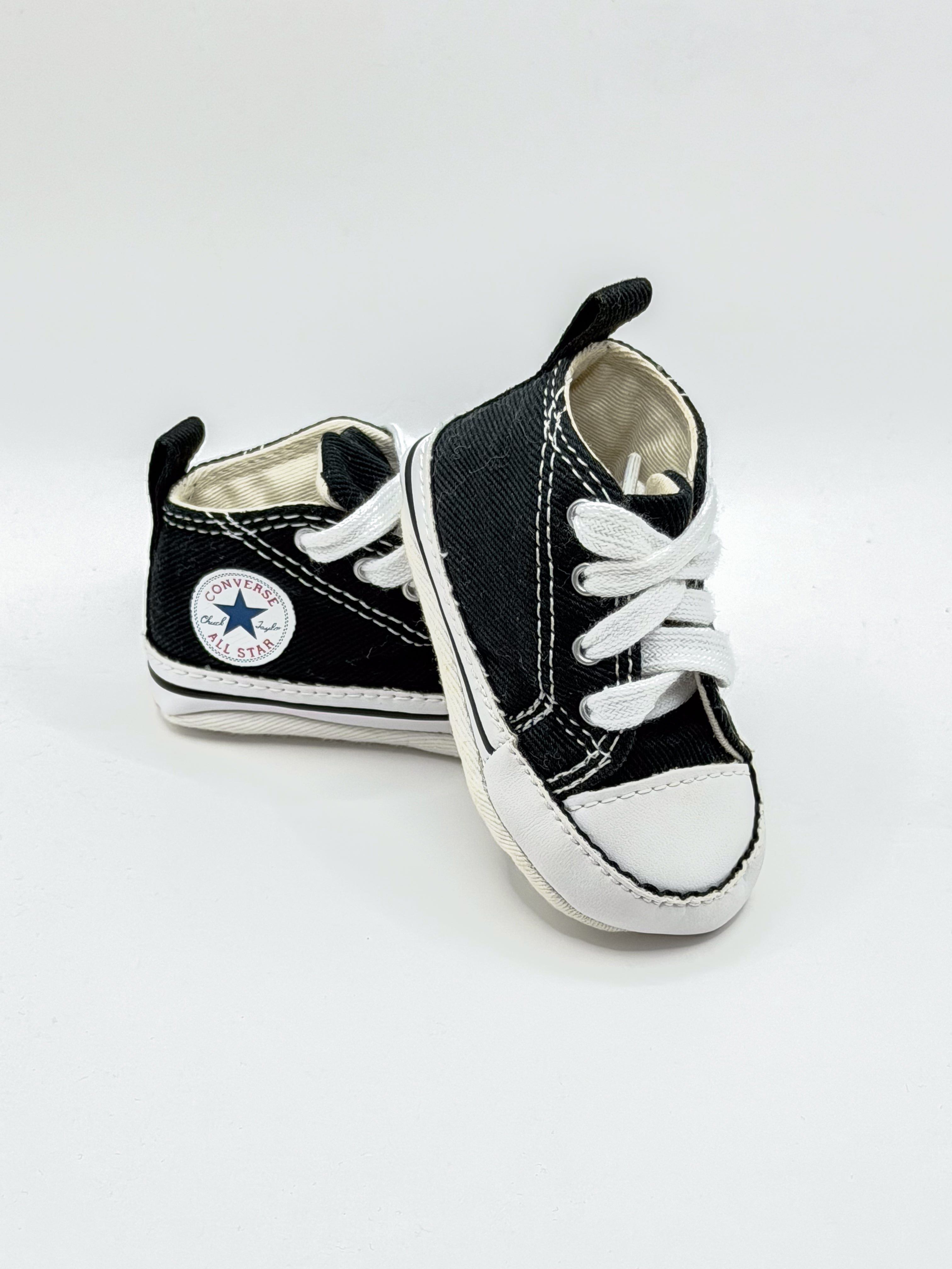 Converse cribster soft sole shoes (17EU