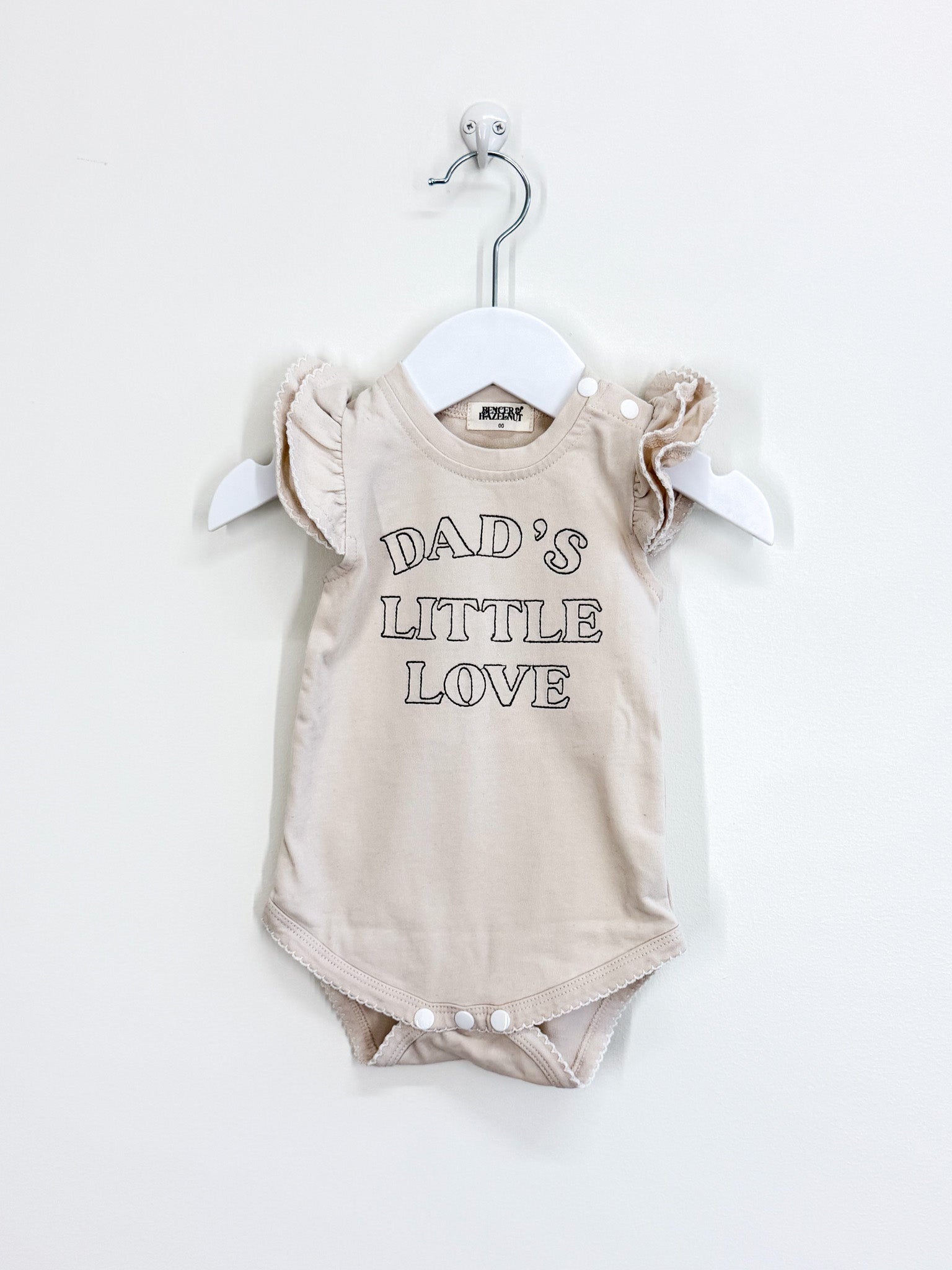 Bencer & Hazelnut dads little love bodysuit (3-6m)