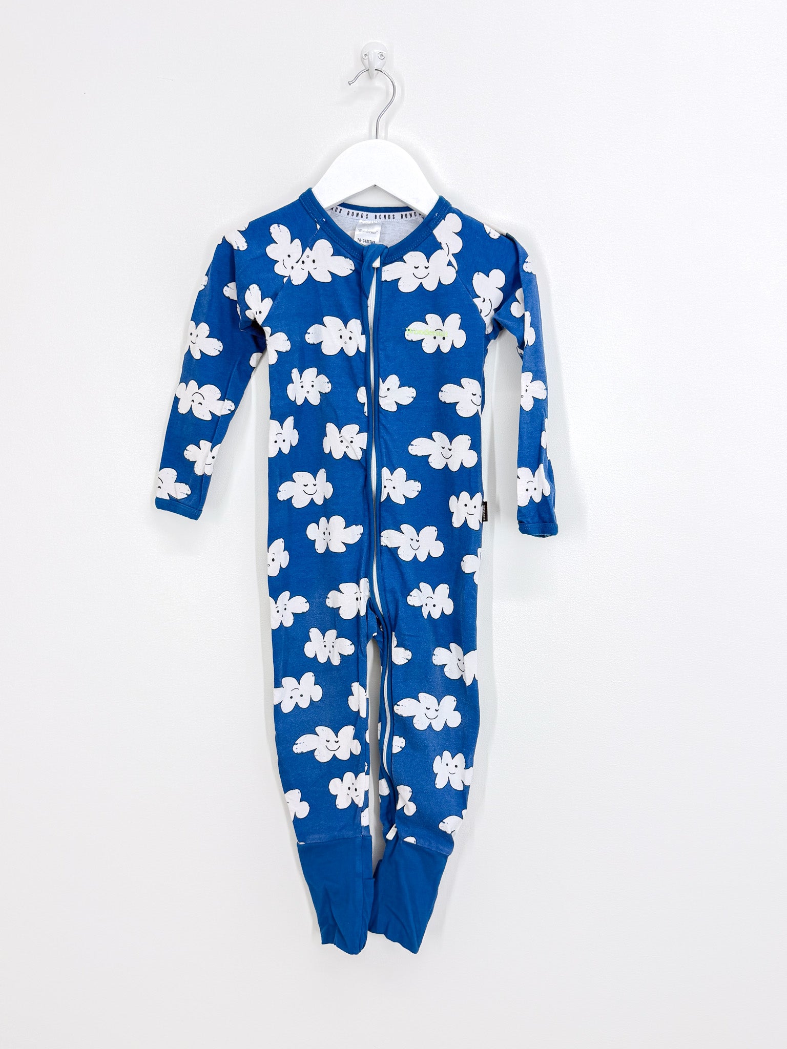 Bonds wondersuit - cherry clouds (18-24m)