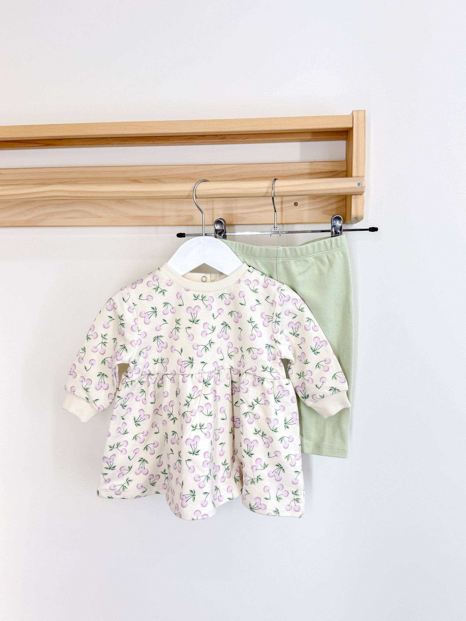 BNWOT Teeny Weeny cherry dress + leggings set (3-6m)