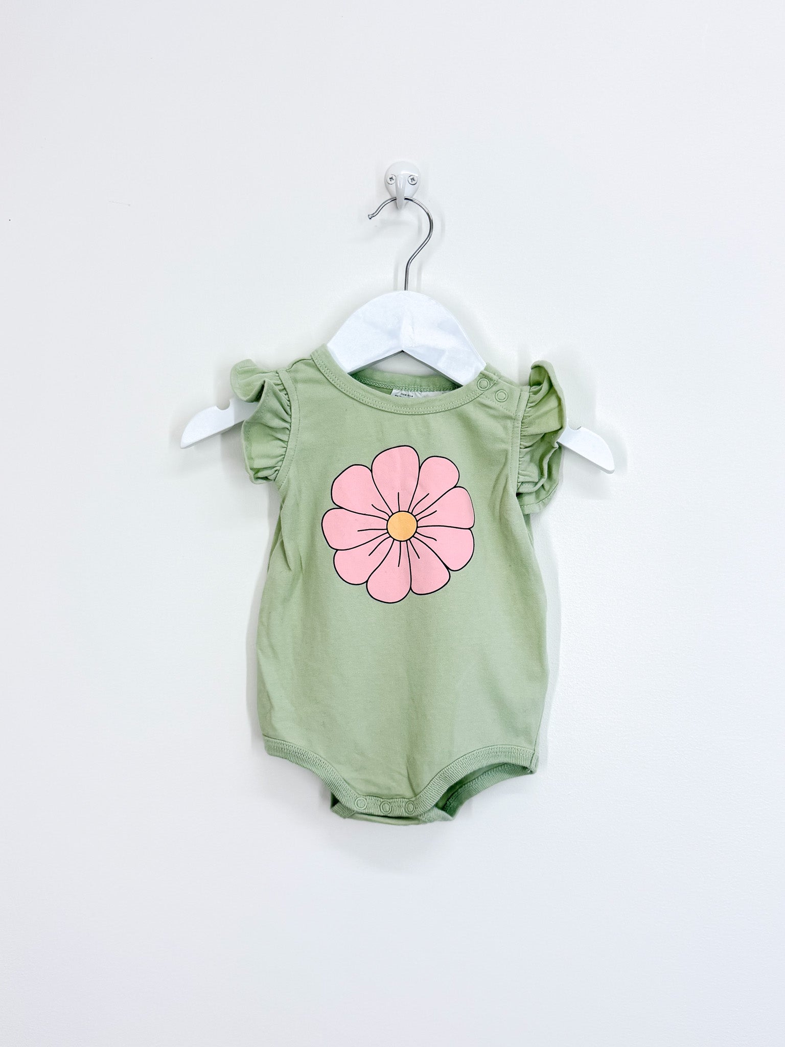 Cotton On Kids daisy frill singletsuit (3-6m)