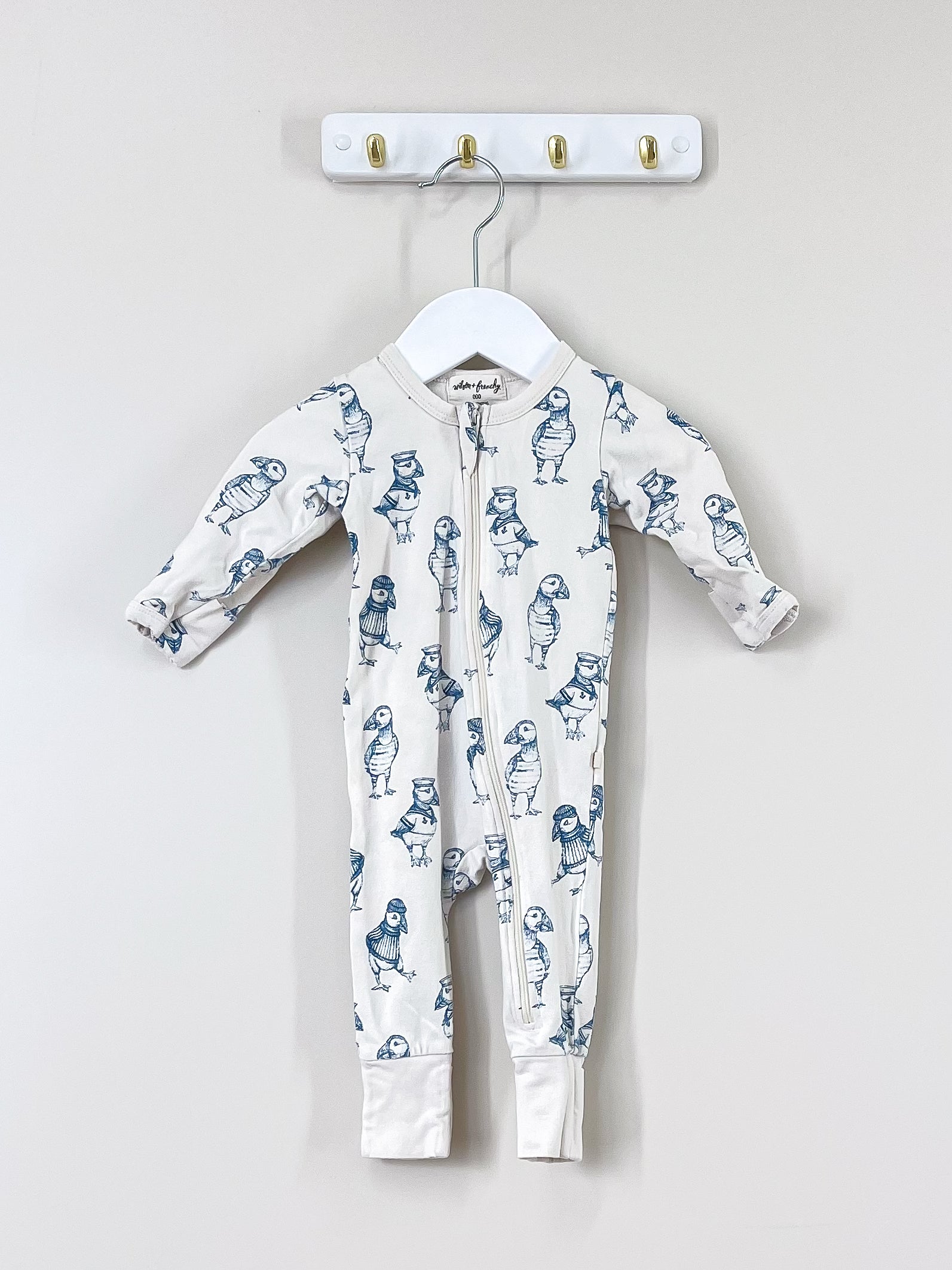Wilson & Frenchy organic zipsuit - puffins (0-3m)