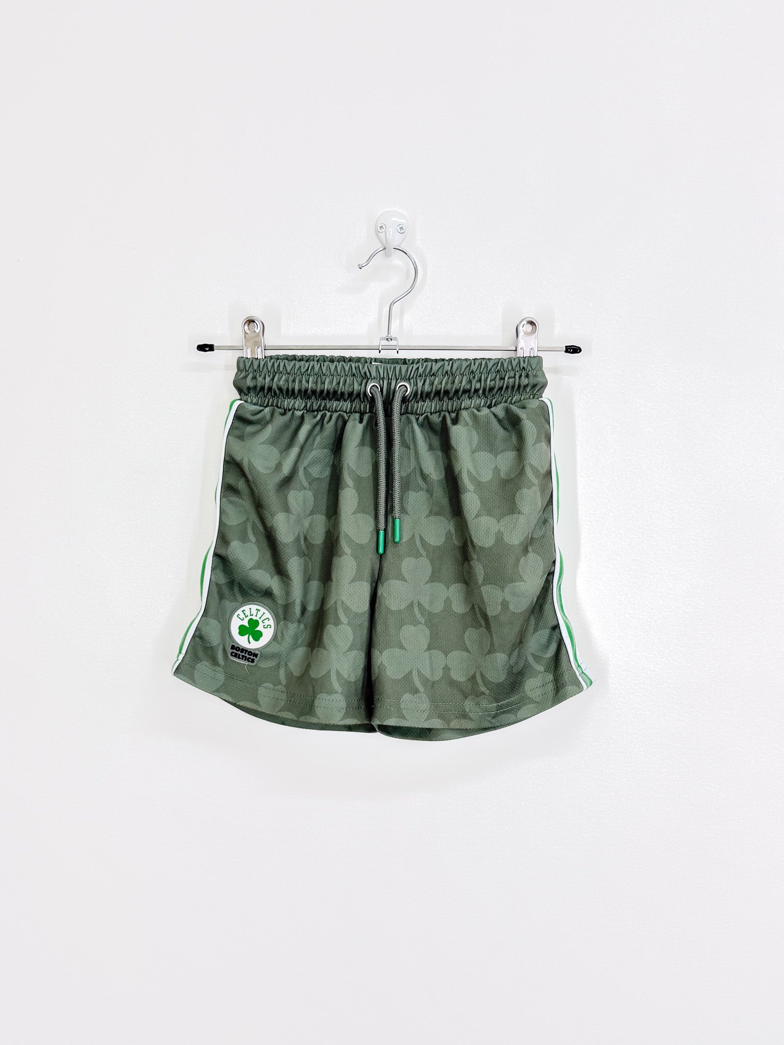 Cotton On Kids x NBA Celtics basketball short (2y)