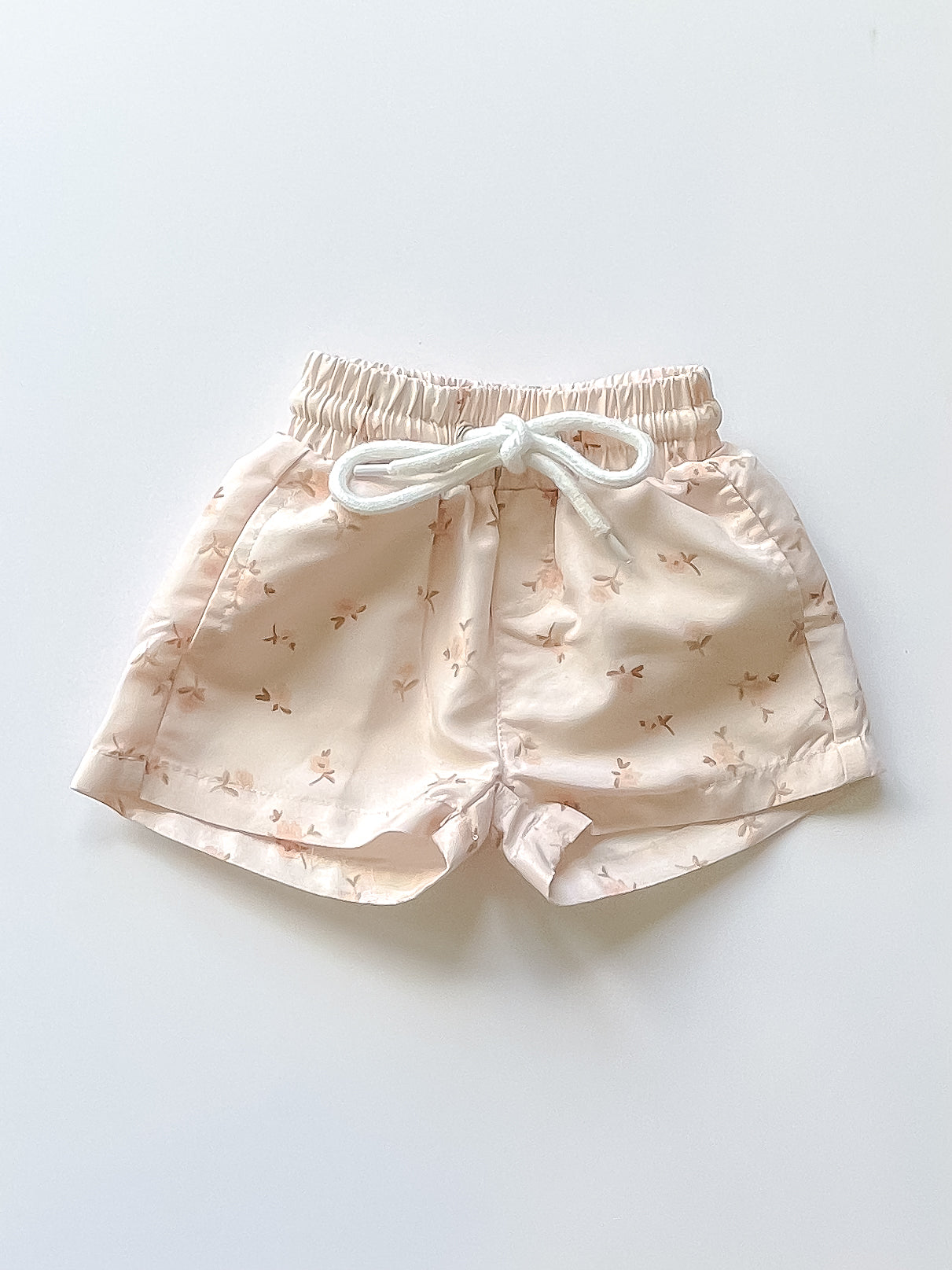 Bencer & Hazelnut patricia board shorts (3-6m)