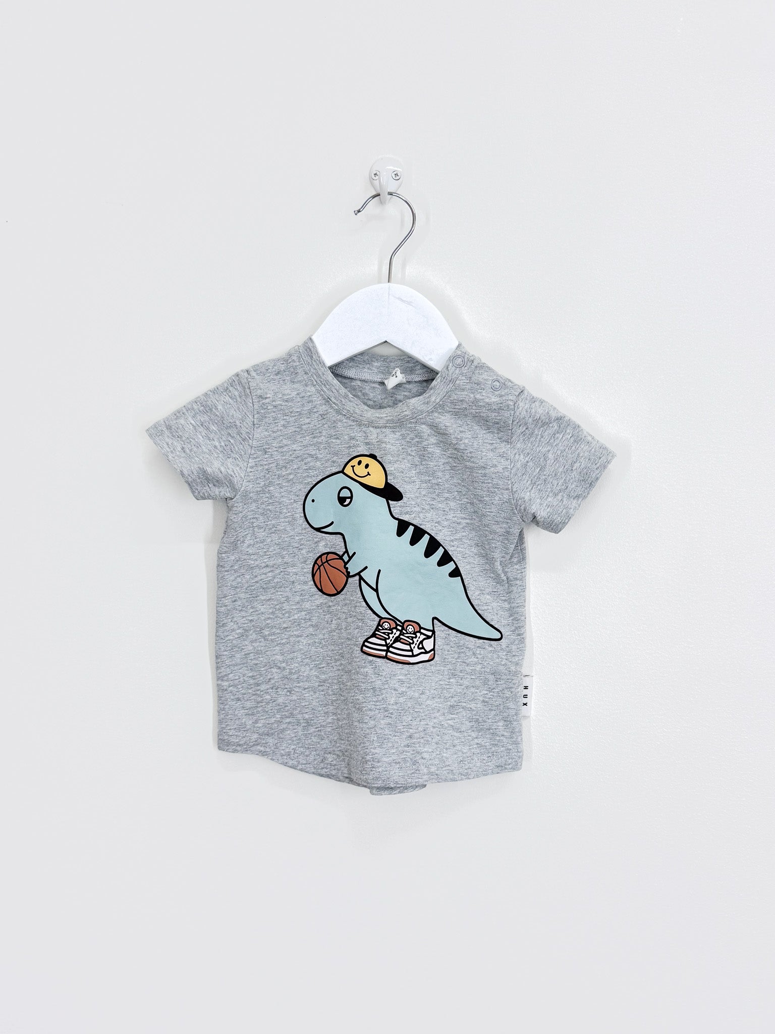 Hux organic b.ball dino tee (6-12m)