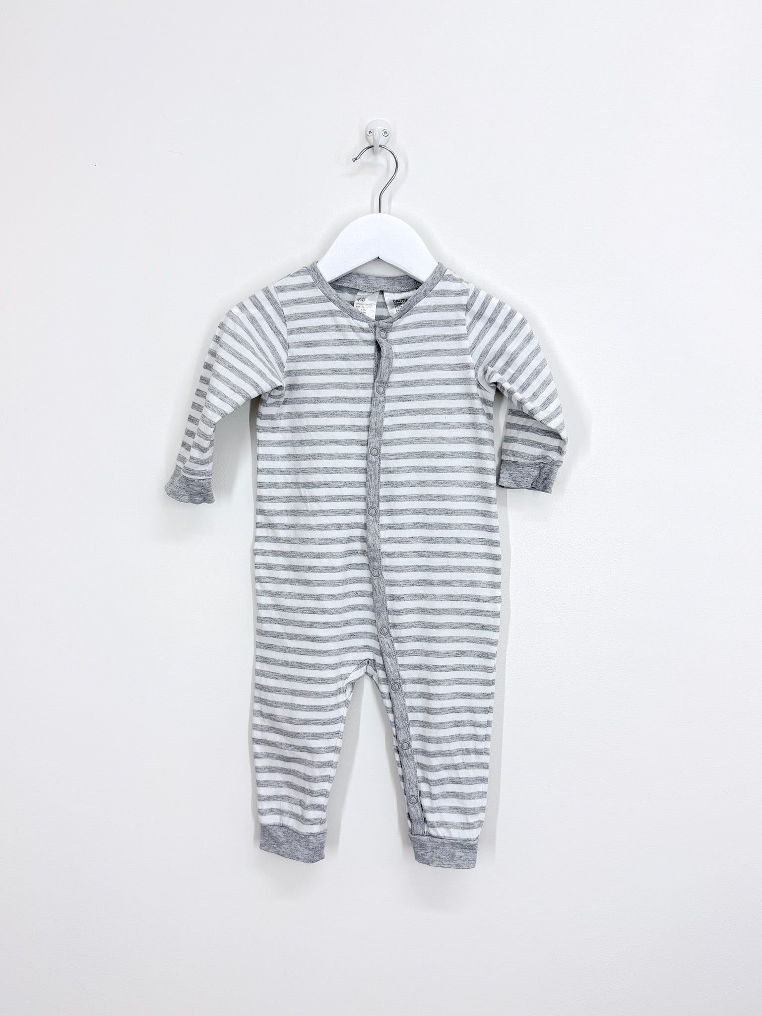 H&M striped button onesie (6-9m) - SECONDS