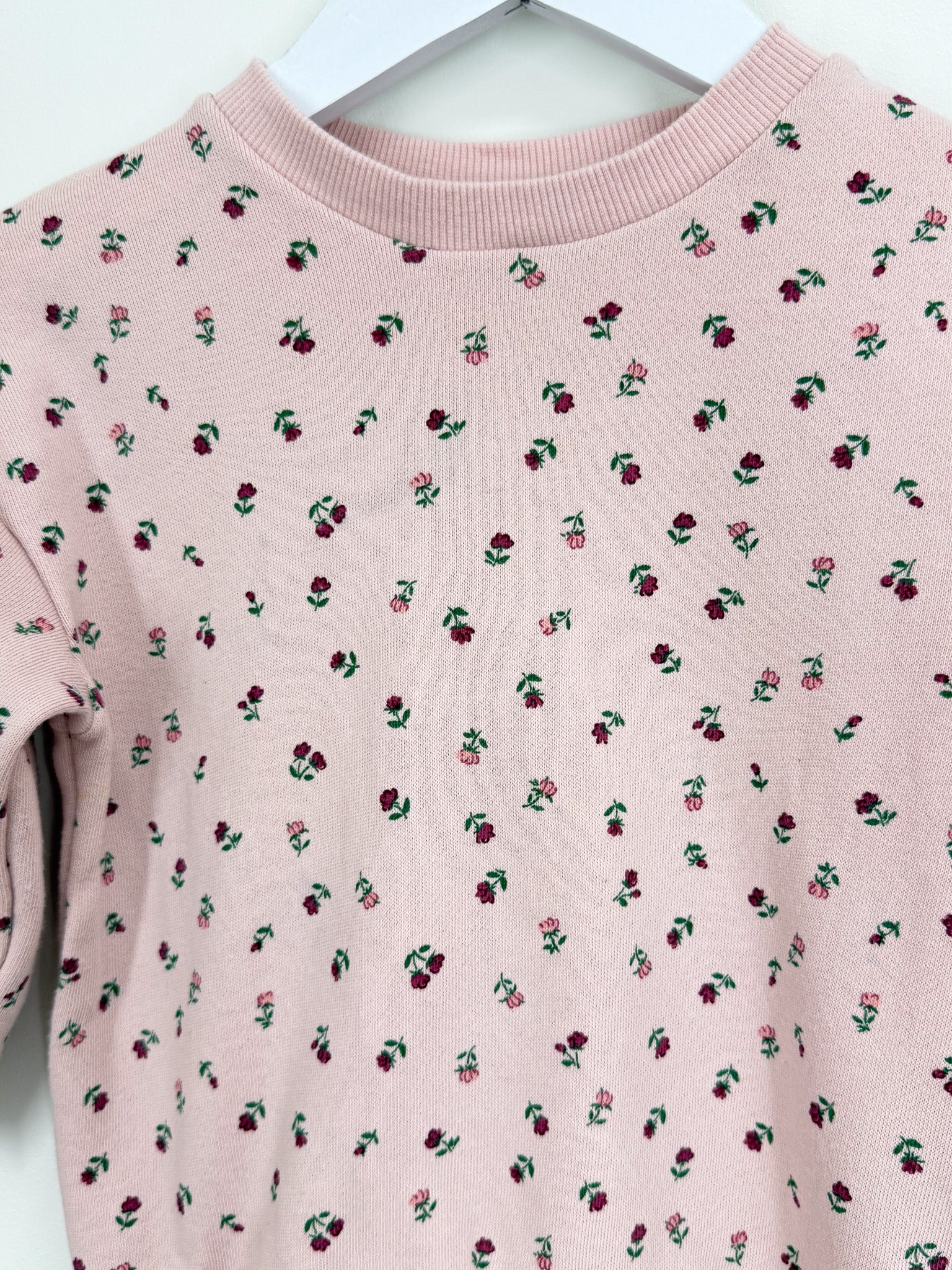 H&M floral sweatshirt (3y)