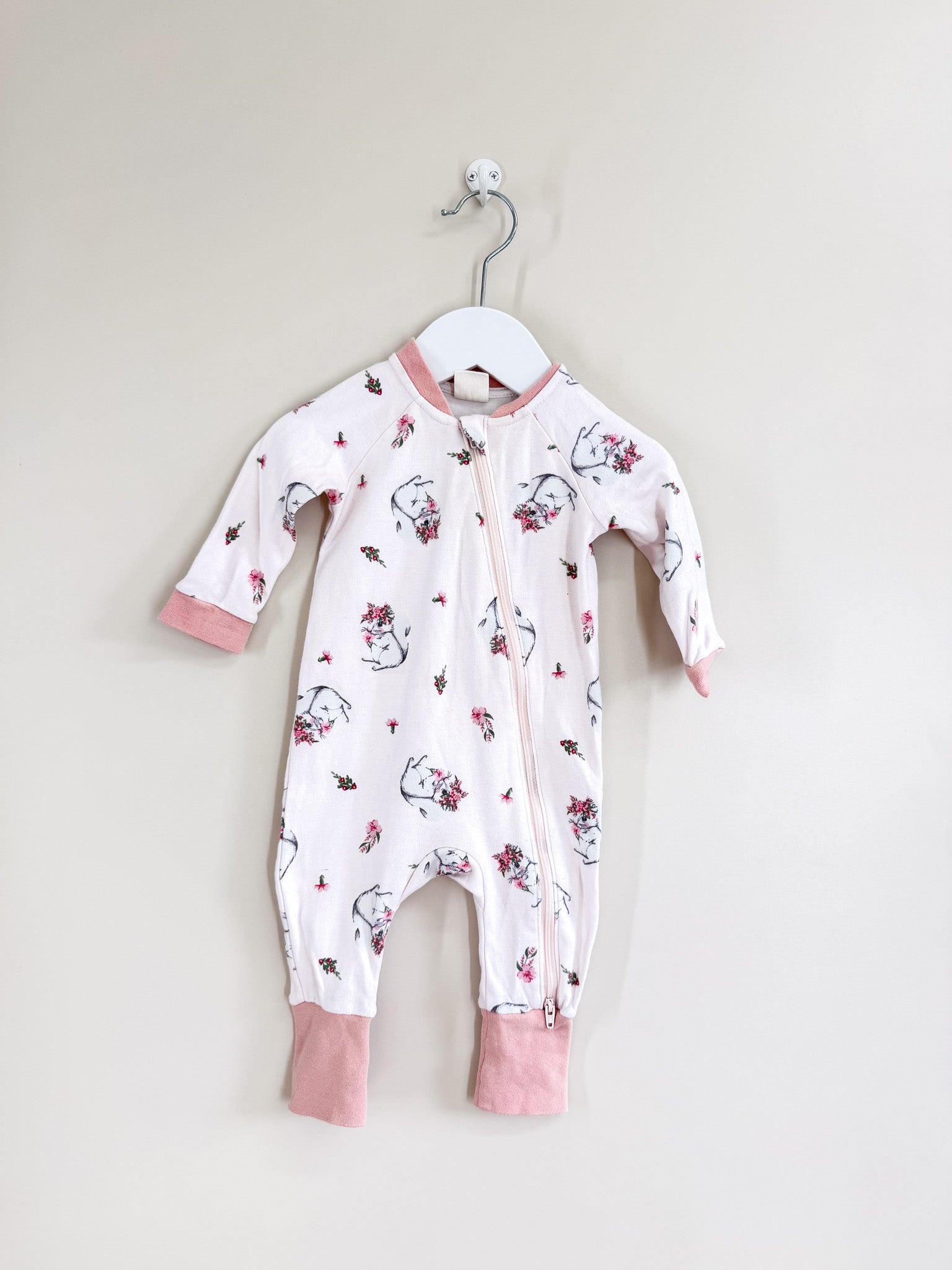 Milly & Milo organic zipsuit (3-6m)