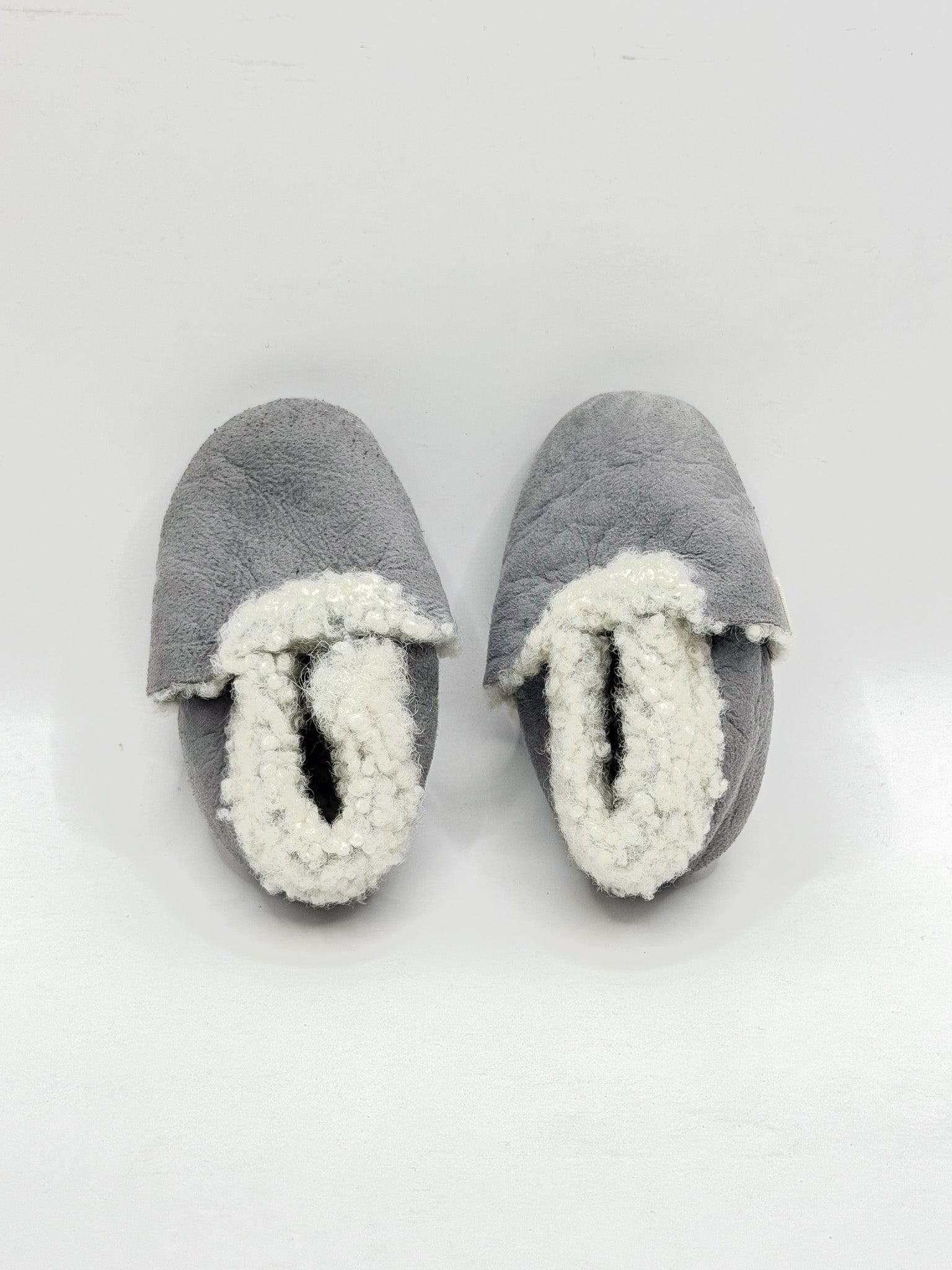Nature Baby lambskin booties (newborn)