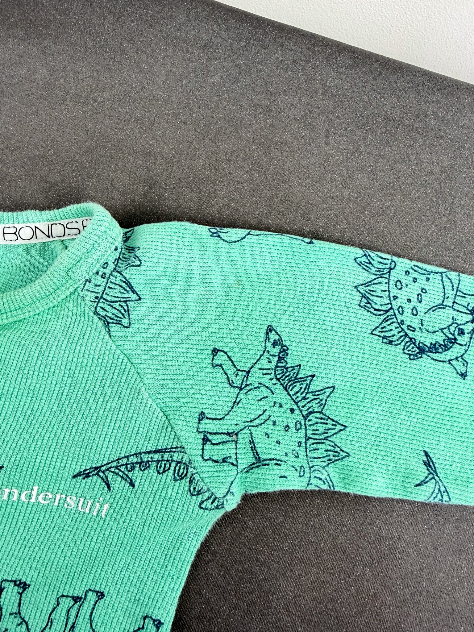 Bonds rib wondersuit green dino (0-3m)