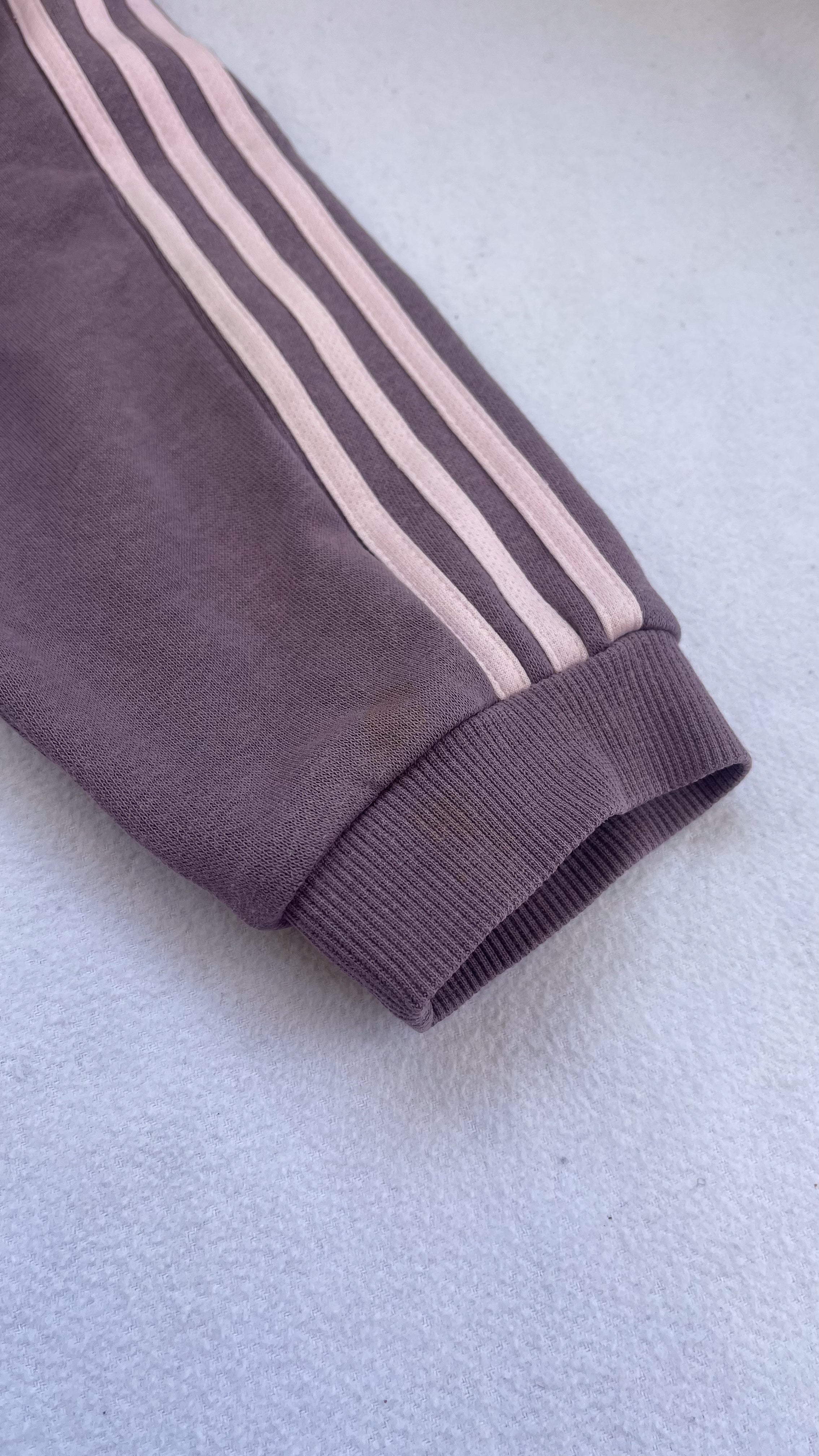 Adidas trackies (9-12m)