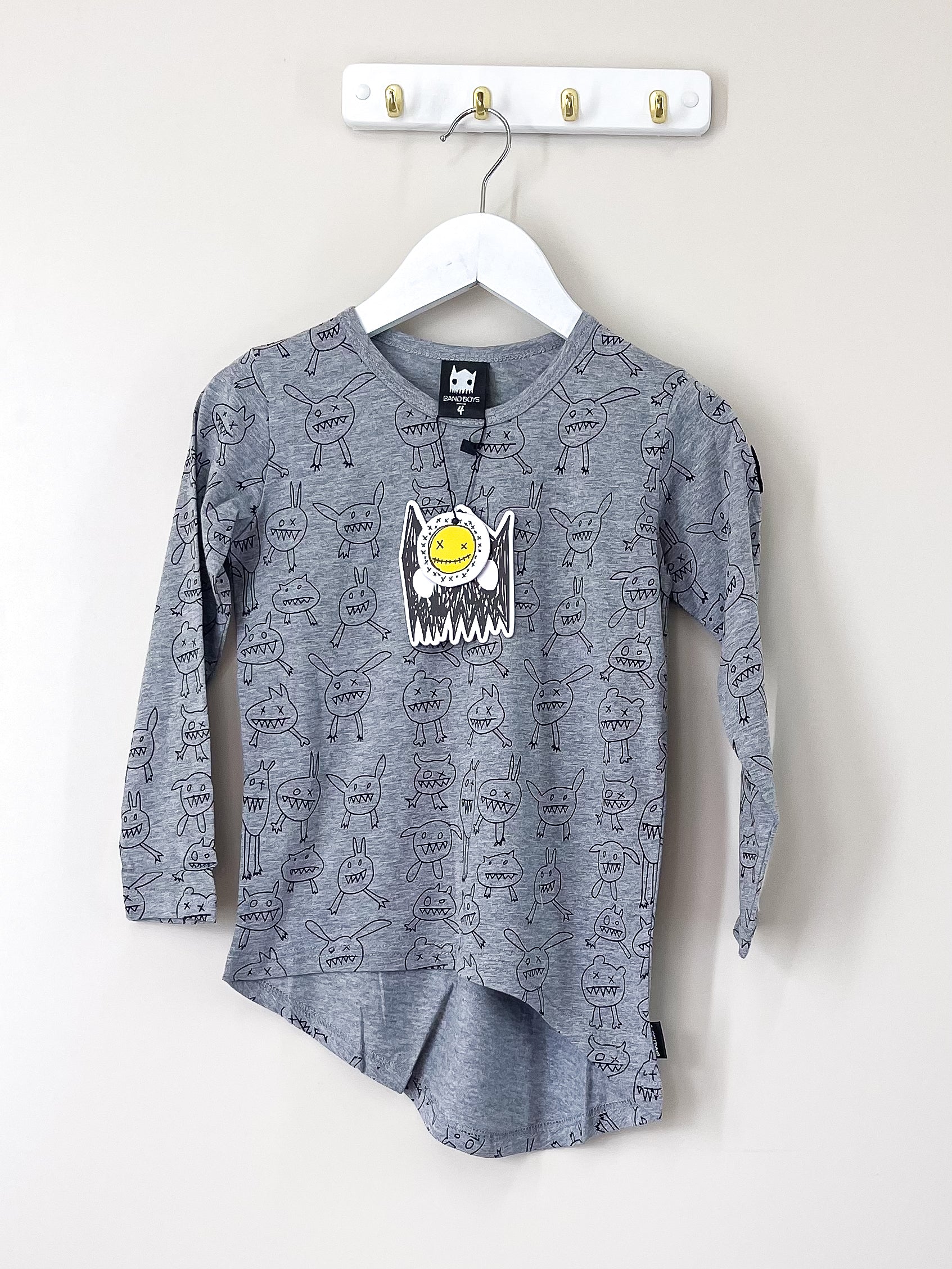 BNWT Band Of Boys monster mash up asymmetric tee (4y)